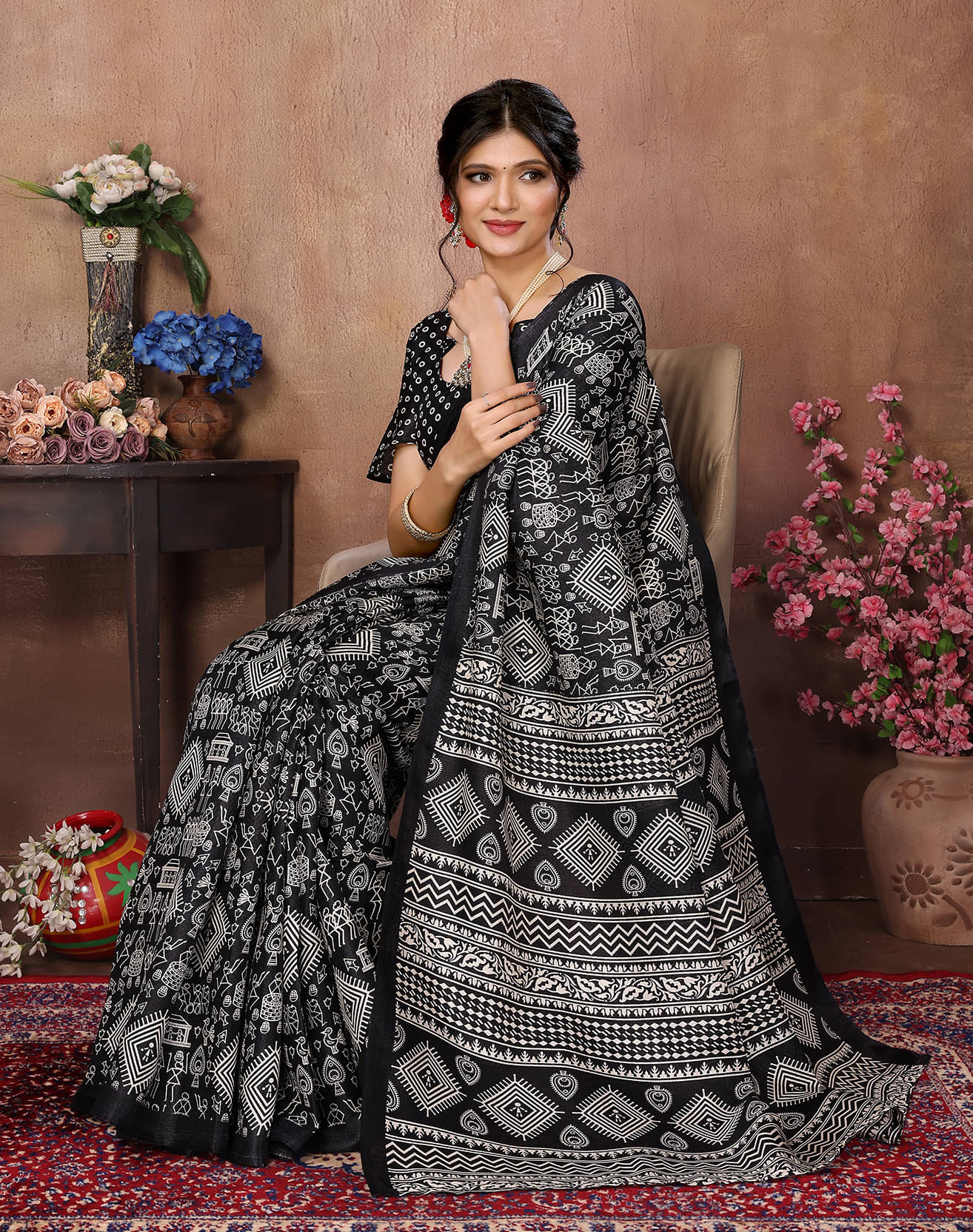     			Yashika Art Silk Printed Saree With Unstitched Blouse Piece ( Black )