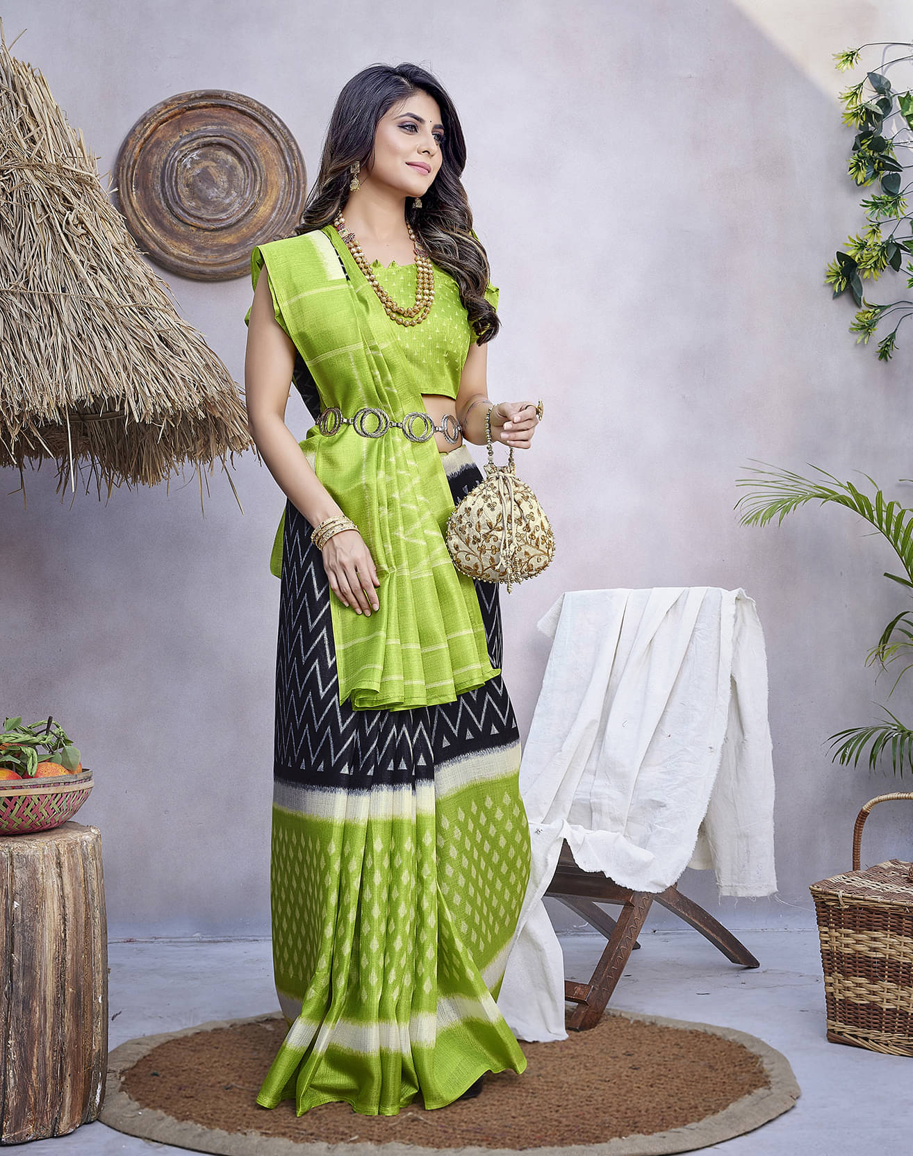 Yashika Art Silk Printed Saree With Unstitched Blouse Piece ( Green ) Yashika Art Silk Printed Saree With Unstitched Blouse Piece ( Green )