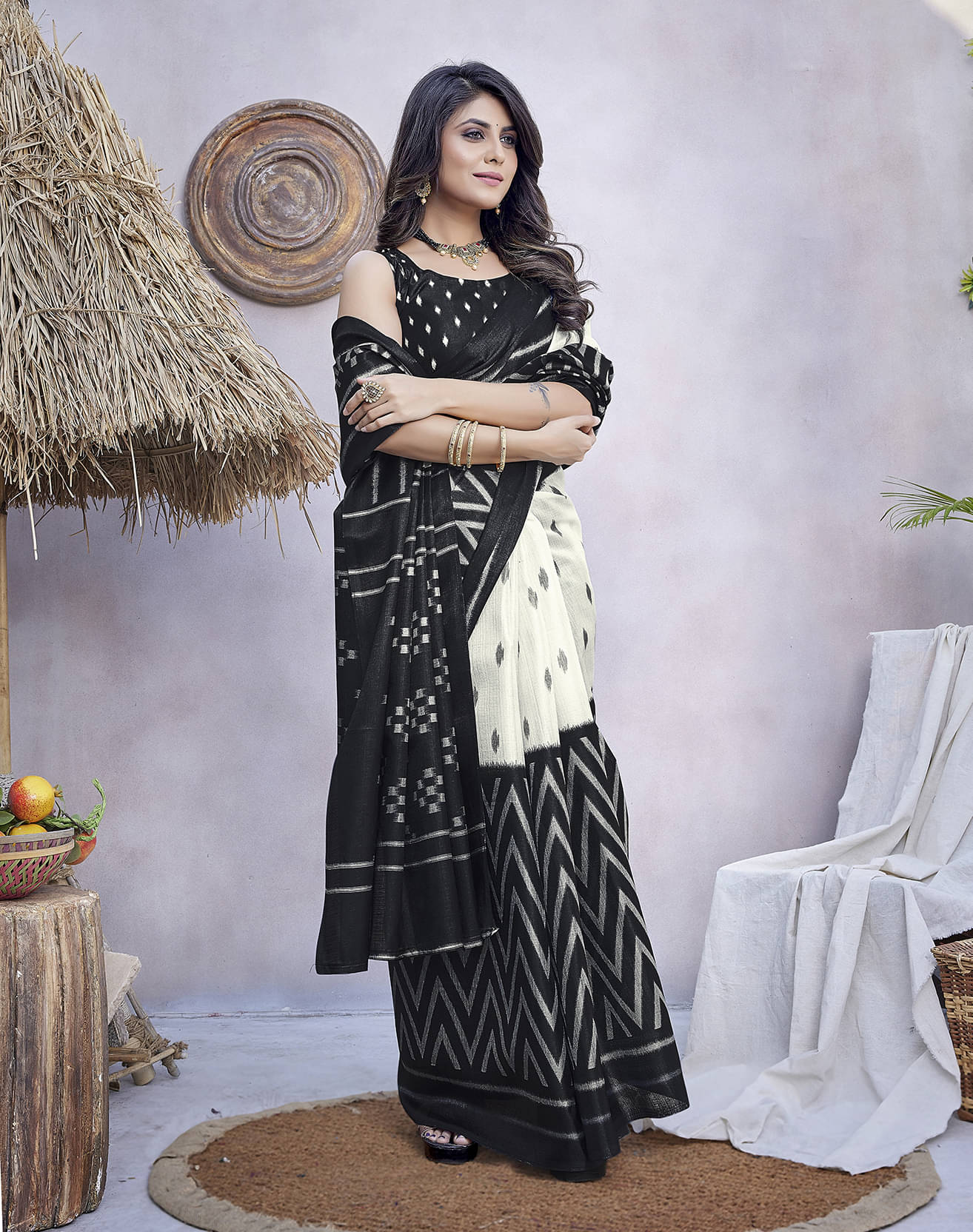 Yashika Art Silk Printed Saree With Unstitched Blouse Piece ( Black ) Yashika Art Silk Printed Saree With Unstitched Blouse Piece ( Black )