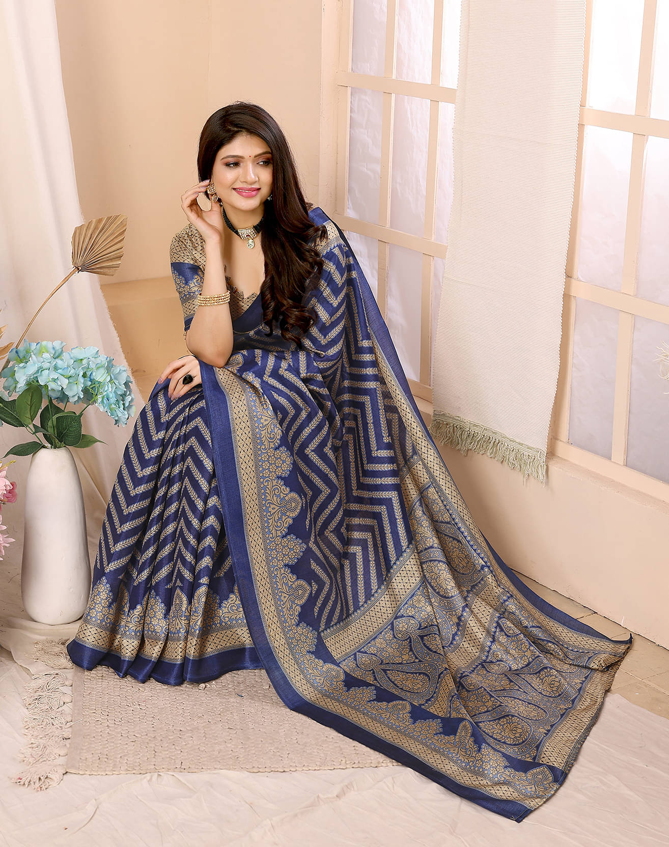     			Yashika Art Silk Printed Saree With Unstitched Blouse Piece ( Blue )