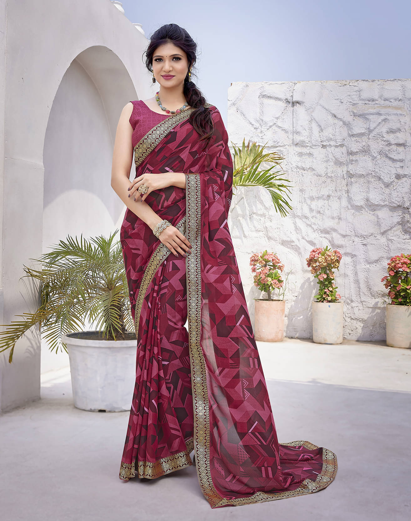 Yashika Georgette Printed Saree With Unstitched Blouse Piece ( Red )     			Yashika Georgette Printed Saree With Unstitched Blouse Piece ( Red )