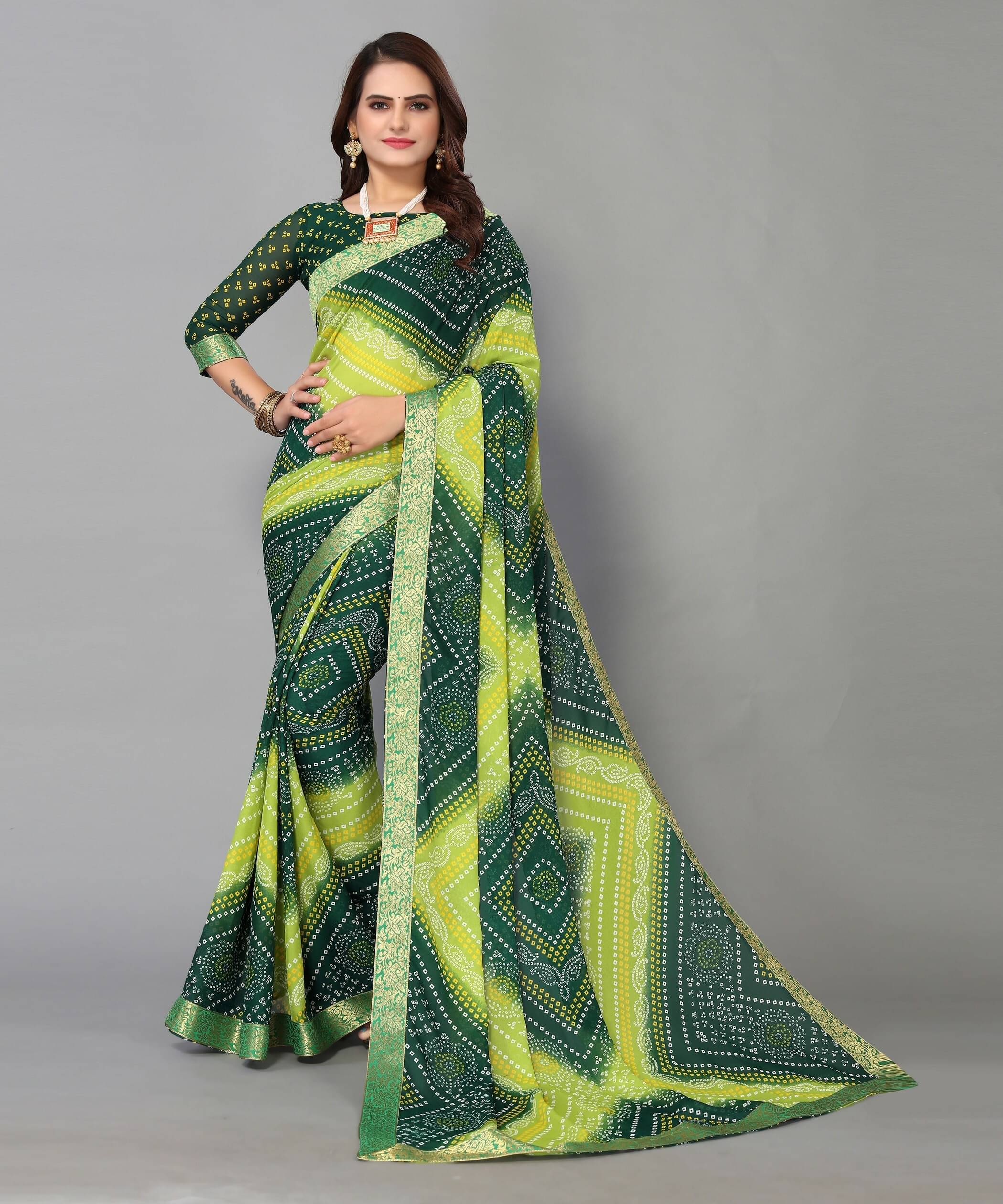     			Yashika Georgette Printed Saree With Unstitched Blouse Piece ( Green )