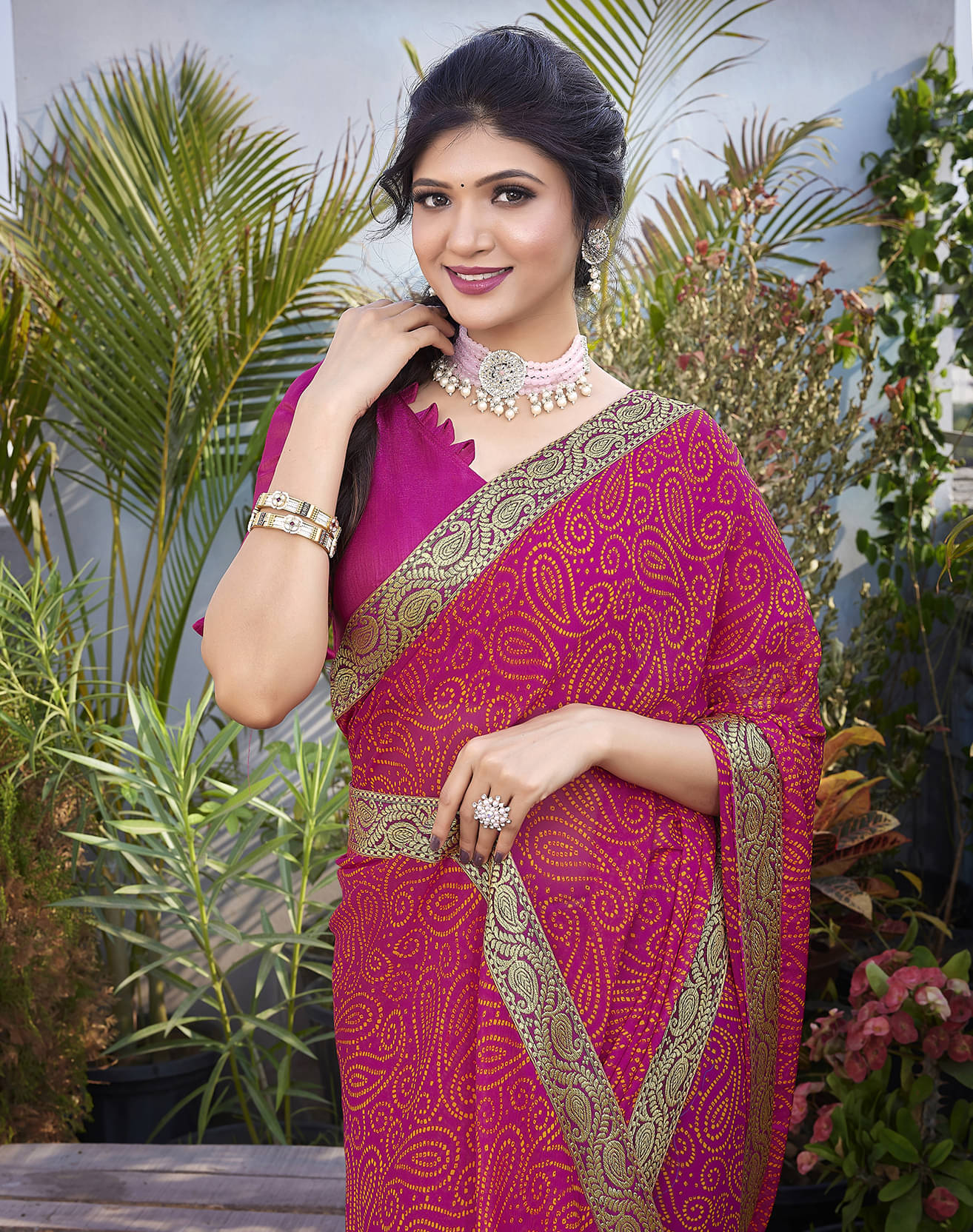 Yashika Georgette Printed Saree With Unstitched Blouse Piece ( Pink ) Yashika Georgette Printed Saree With Unstitched Blouse Piece ( Pink )