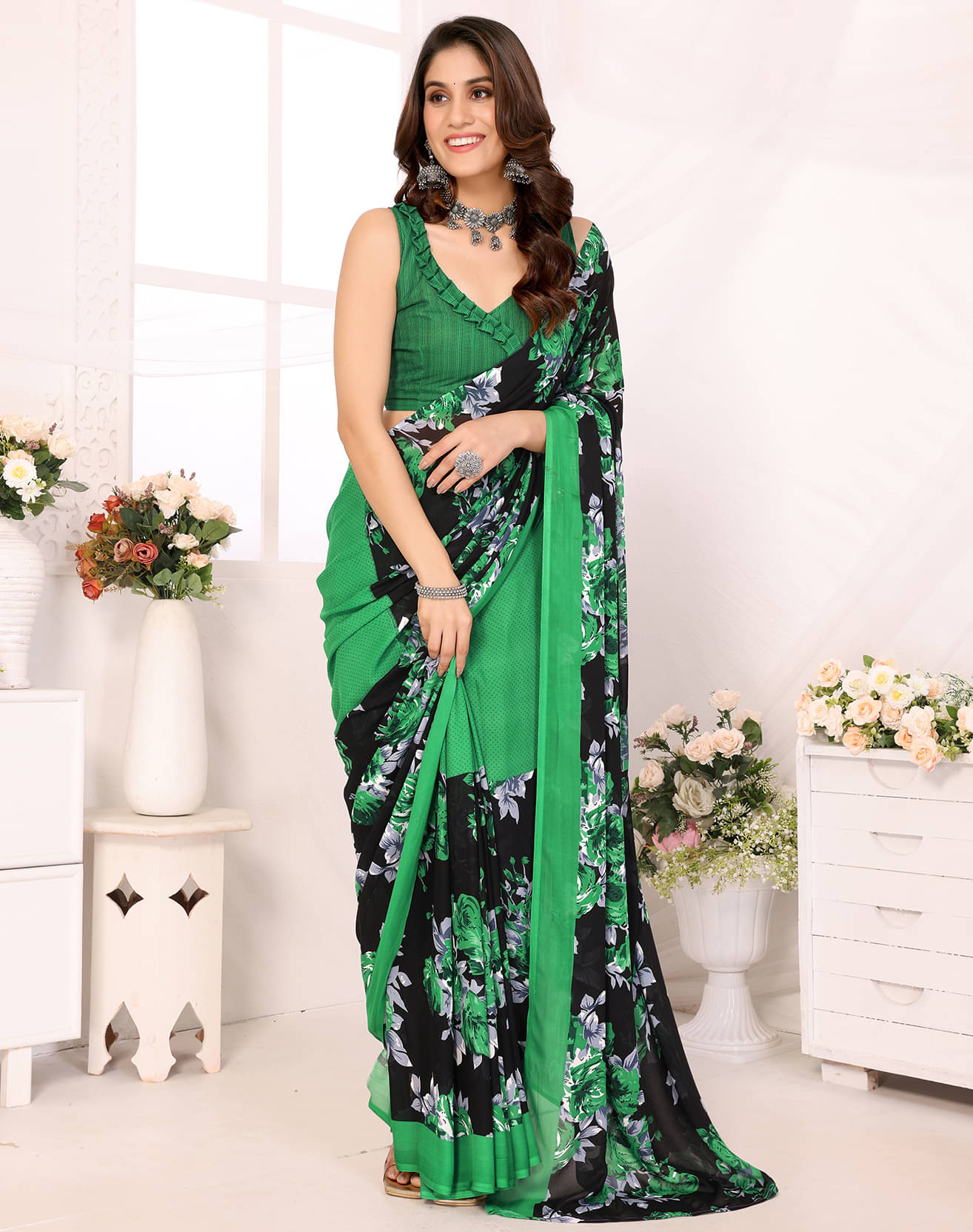 Yashika Georgette Printed Saree With Unstitched Blouse Piece ( Green ) Yashika Georgette Printed Saree With Unstitched Blouse Piece ( Green )