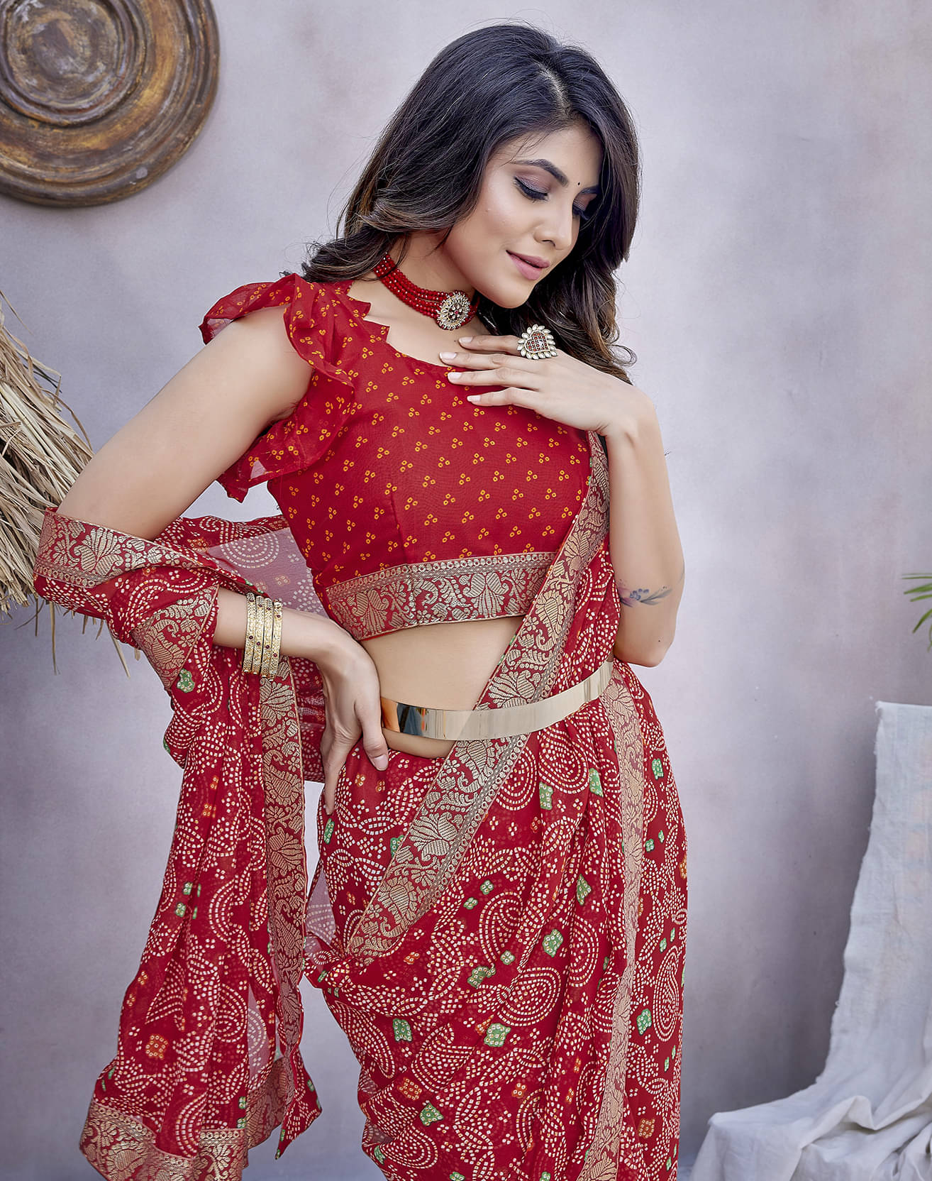     			Yashika Georgette Printed Saree With Unstitched Blouse Piece ( Red )