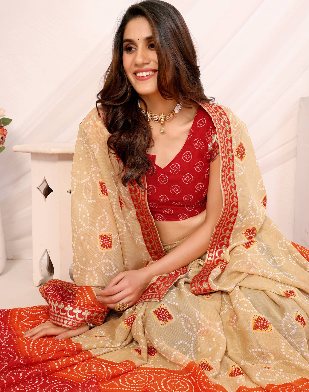     			Yashika Georgette Printed Saree With Unstitched Blouse Piece ( Red )