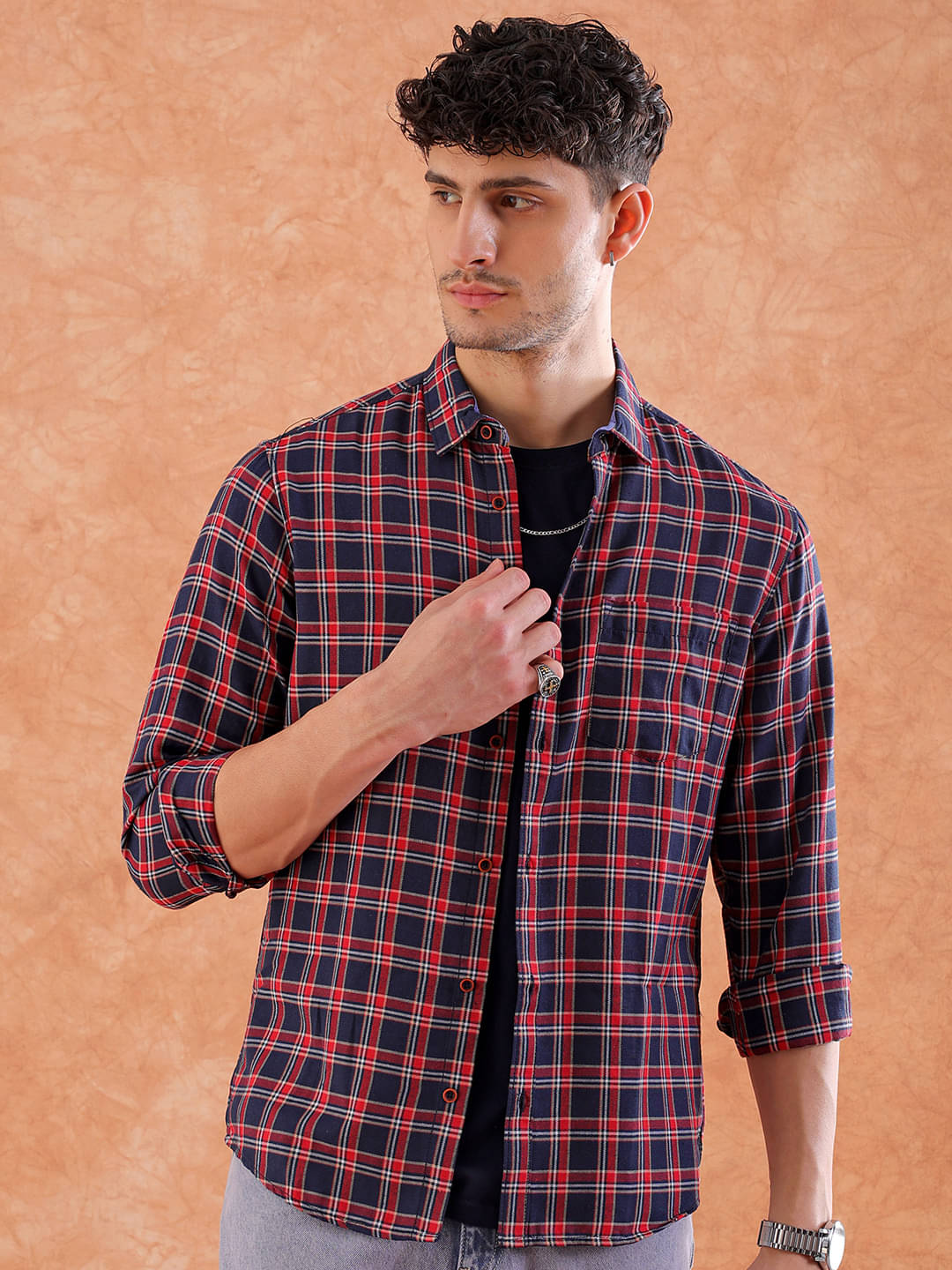 HARDSODA 100% Cotton Regular Fit Checks Full Sleeves Men's Casual Shirt - Red ( Pack of 1 )     			HARDSODA 100% Cotton Regular Fit Checks Full Sleeves Men's Casual Shirt - Red ( Pack of 1 )