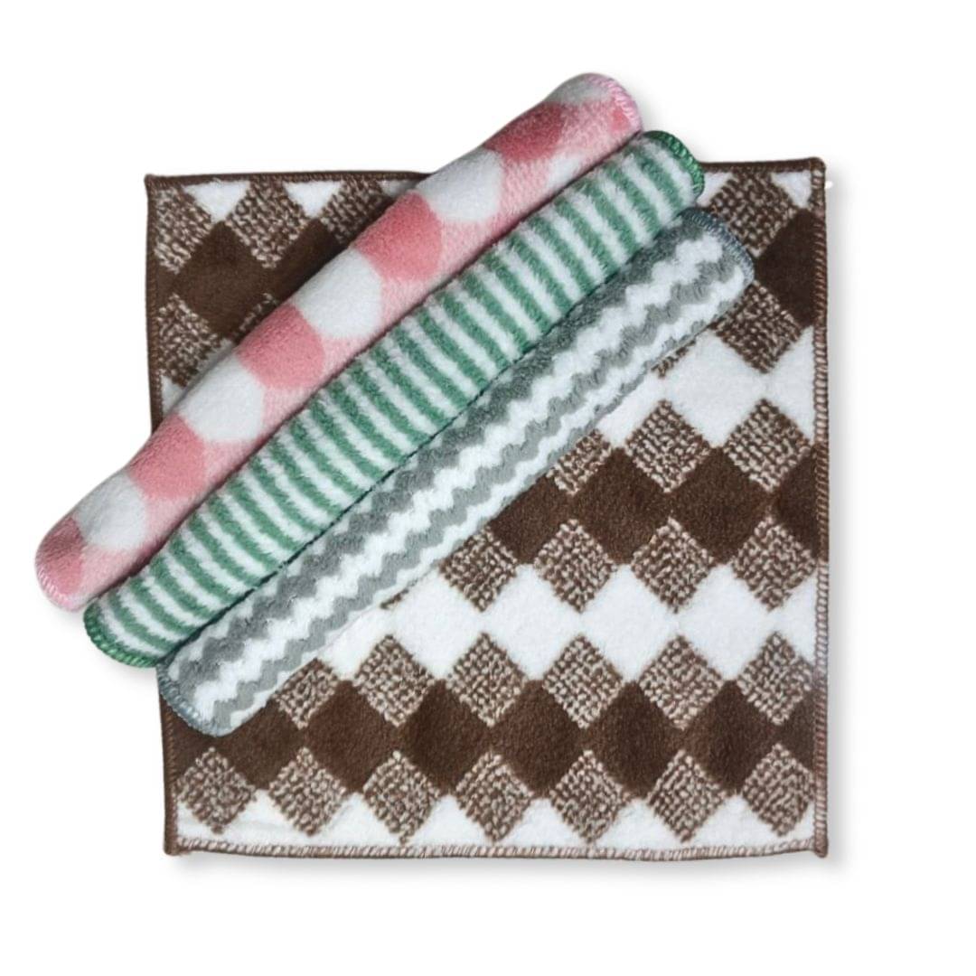     			Microfiber Light Weight Handkerchief Extra Soft (25 x 25 inch) Pack of 4