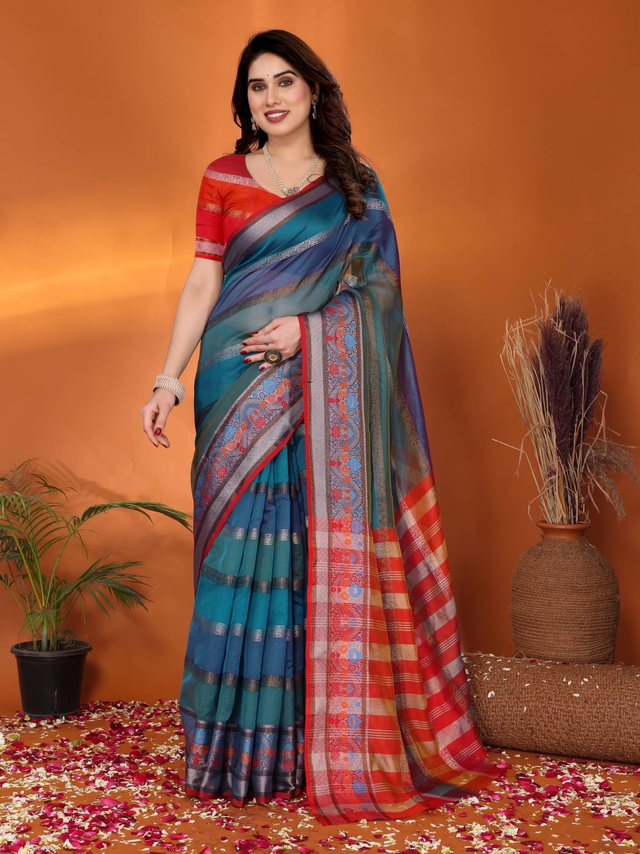     			NightBlue Organza Striped Saree With Unstitched Blouse Piece ( Blue )