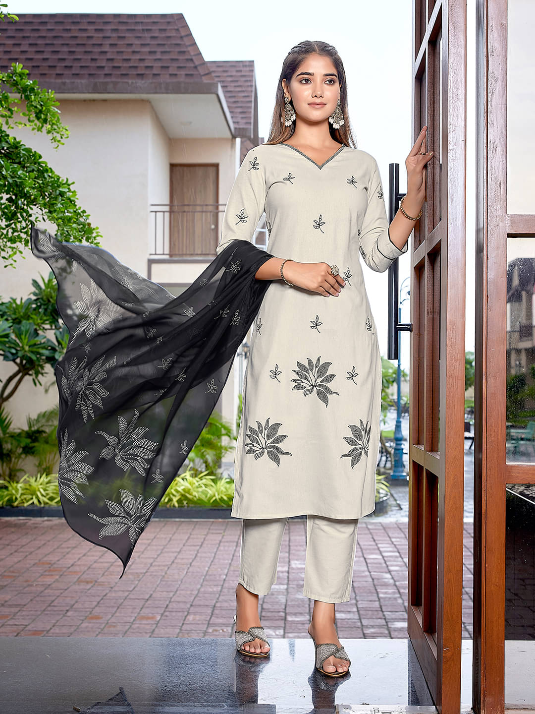 Royal Export Cotton Embroidered Kurti With Pants Women's Stitched Salwar Suit - Beige ( Pack of 1 )     			Royal Export Cotton Embroidered Kurti With Pants Women's Stitched Salwar Suit - Beige ( Pack of 1 )