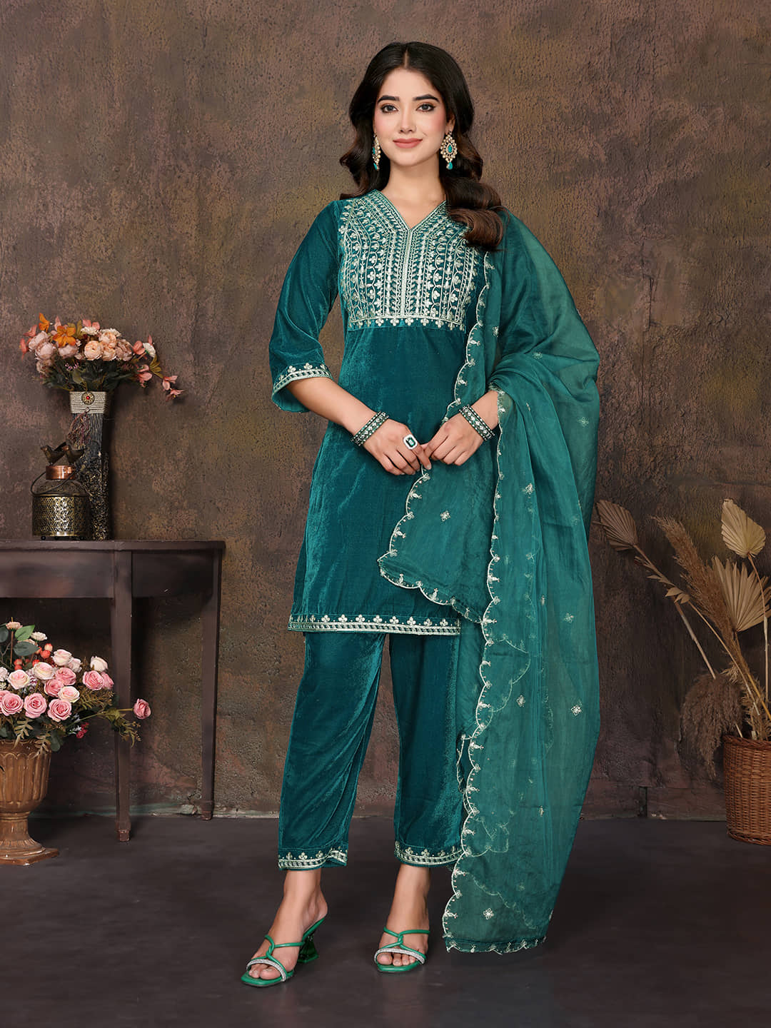 Royal Export Velvet Embroidered Kurti With Pants Women's Stitched Salwar Suit - Teal ( Pack of 1 )