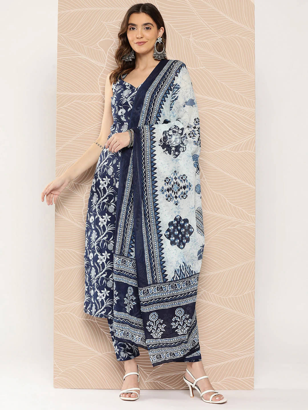 Royal Export Viscose Printed Kurti With Pants Women's Stitched Salwar Suit - Navy Blue ( Pack of 1 ) Royal Export Viscose Printed Kurti With Pants Women's Stitched Salwar Suit - Navy Blue ( Pack of 1 )
