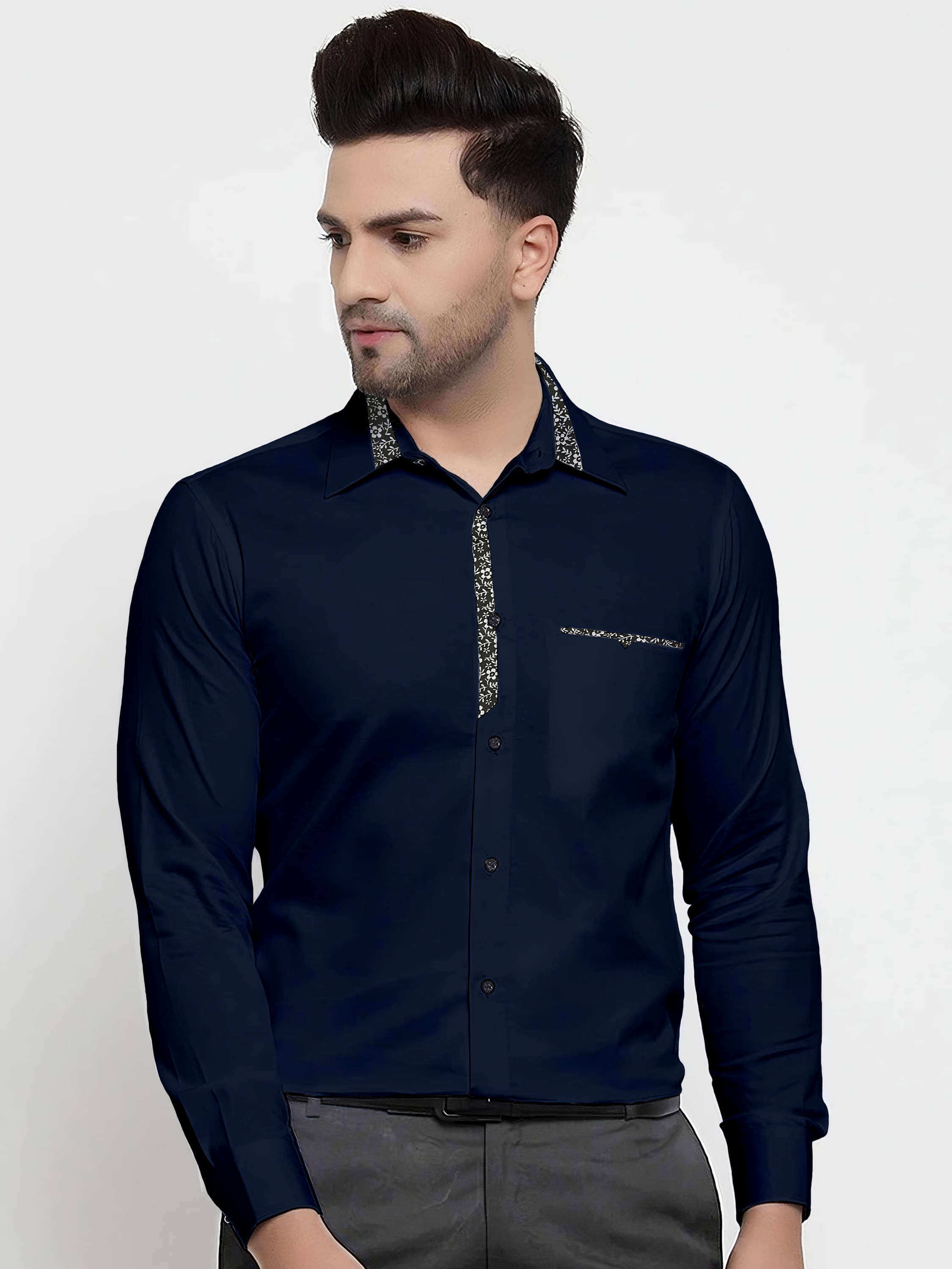     			WEBRIC Cotton Blend Regular Fit Full Sleeves Men's Formal Shirt - Navy Blue ( Pack of 1 )
