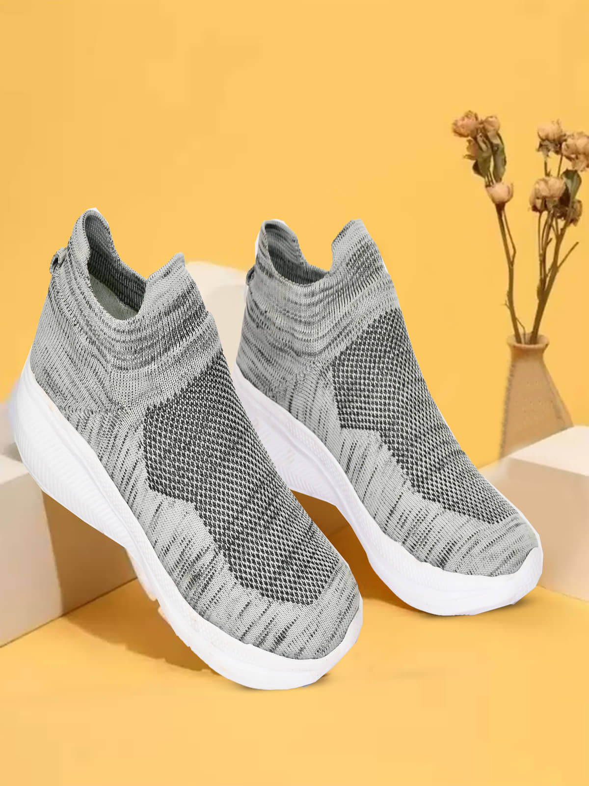 ZIRSQ FLYNET LIGHTWEIGHT MEN`S SHOE Light Grey Men's Lifestyle Shoes - Casual Shoes | Buy online on ZillyBuy