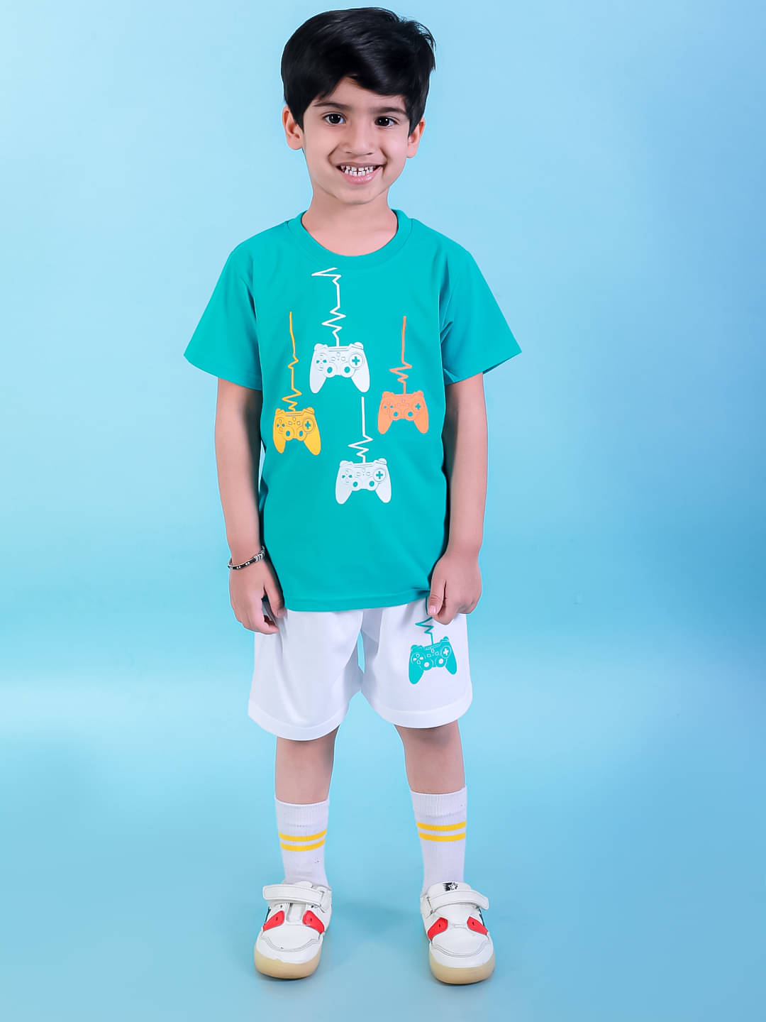     			Chandrika Pack of 1 Boys Cotton Blend T-Shirt & Shorts Set ( Sea Green )