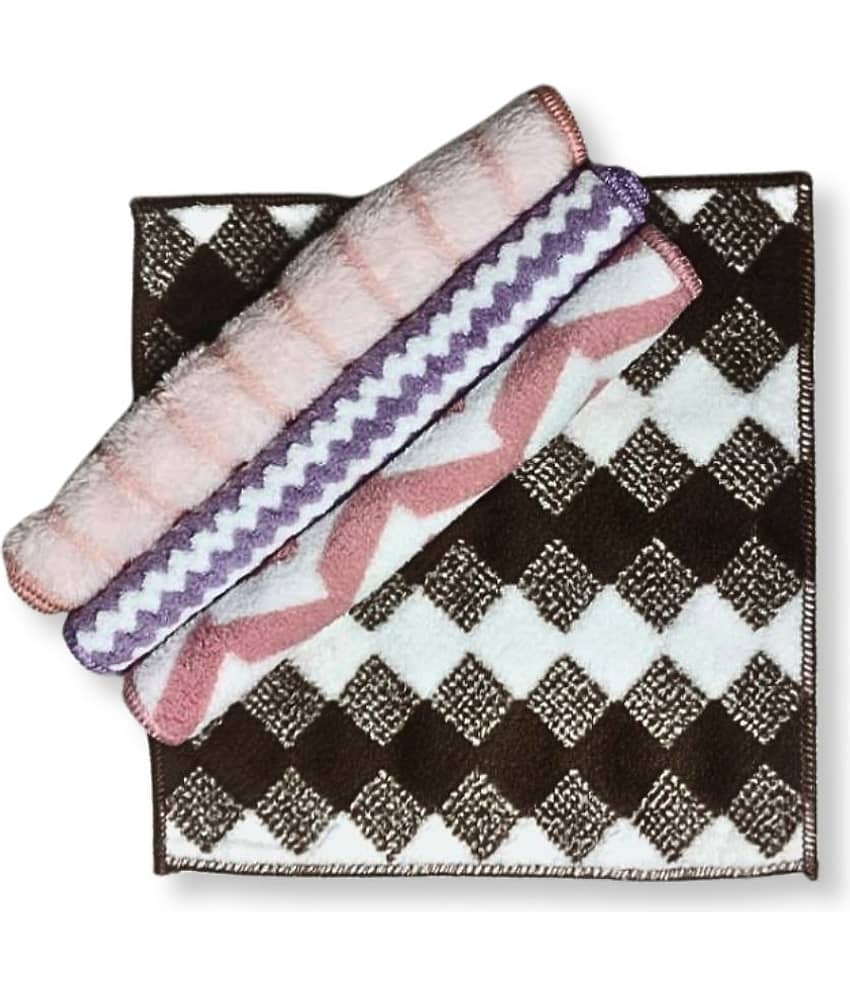 Super Soft Microfiber Face Towel (Random Designs & Color) (25 x 25 CM) Pack of 4 - Jewellery Sets | Buy online on ZillyBuy