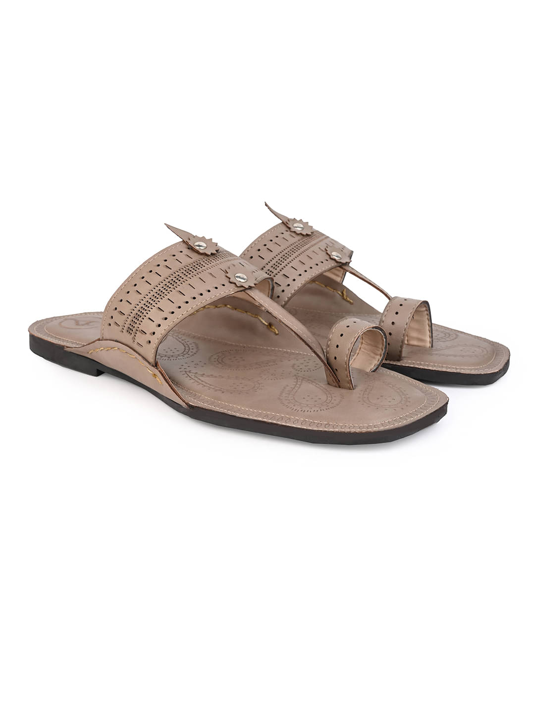     			lues carlton Beige Men's Kolhapuris