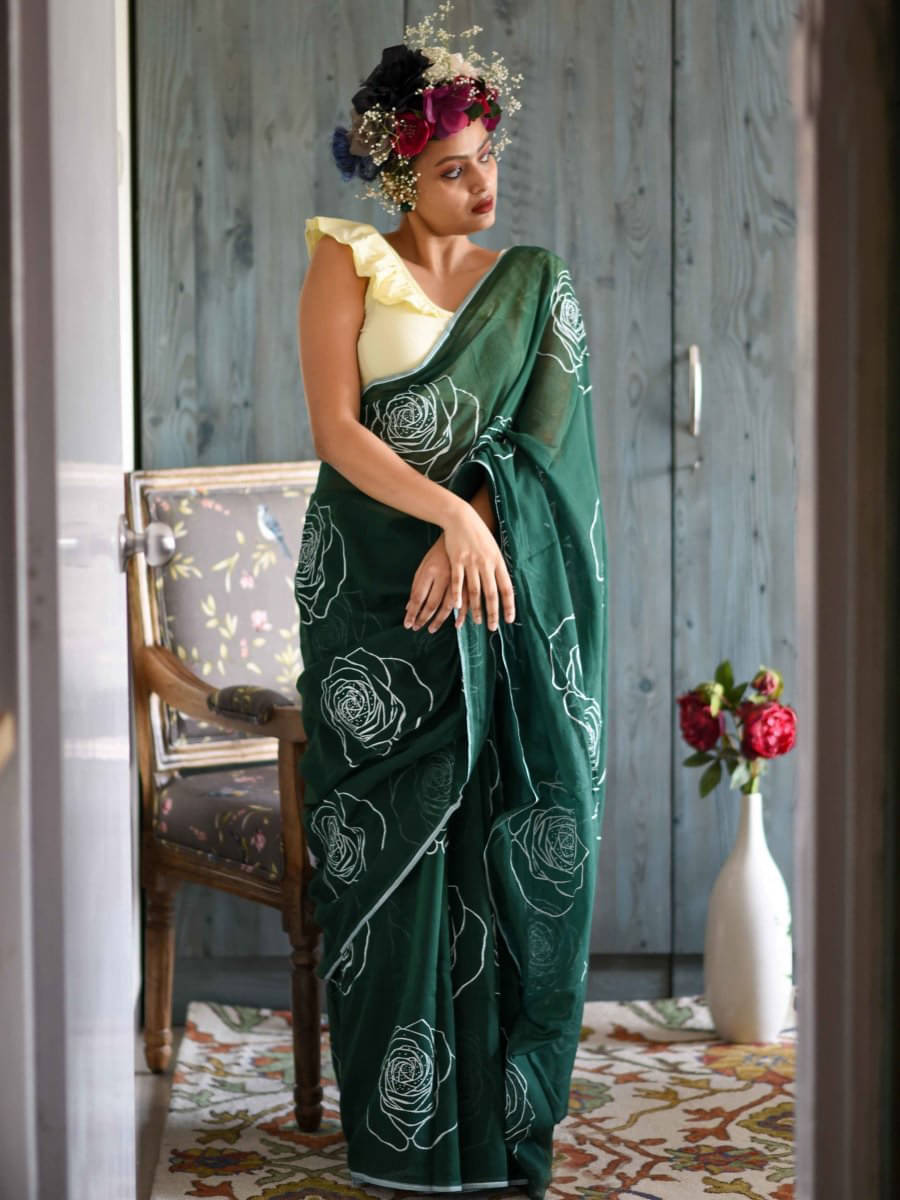 Pheasant Cotton Blend Printed Saree With Unstitched Blouse Piece ( Green ) Pheasant Cotton Blend Printed Saree With Unstitched Blouse Piece ( Green )