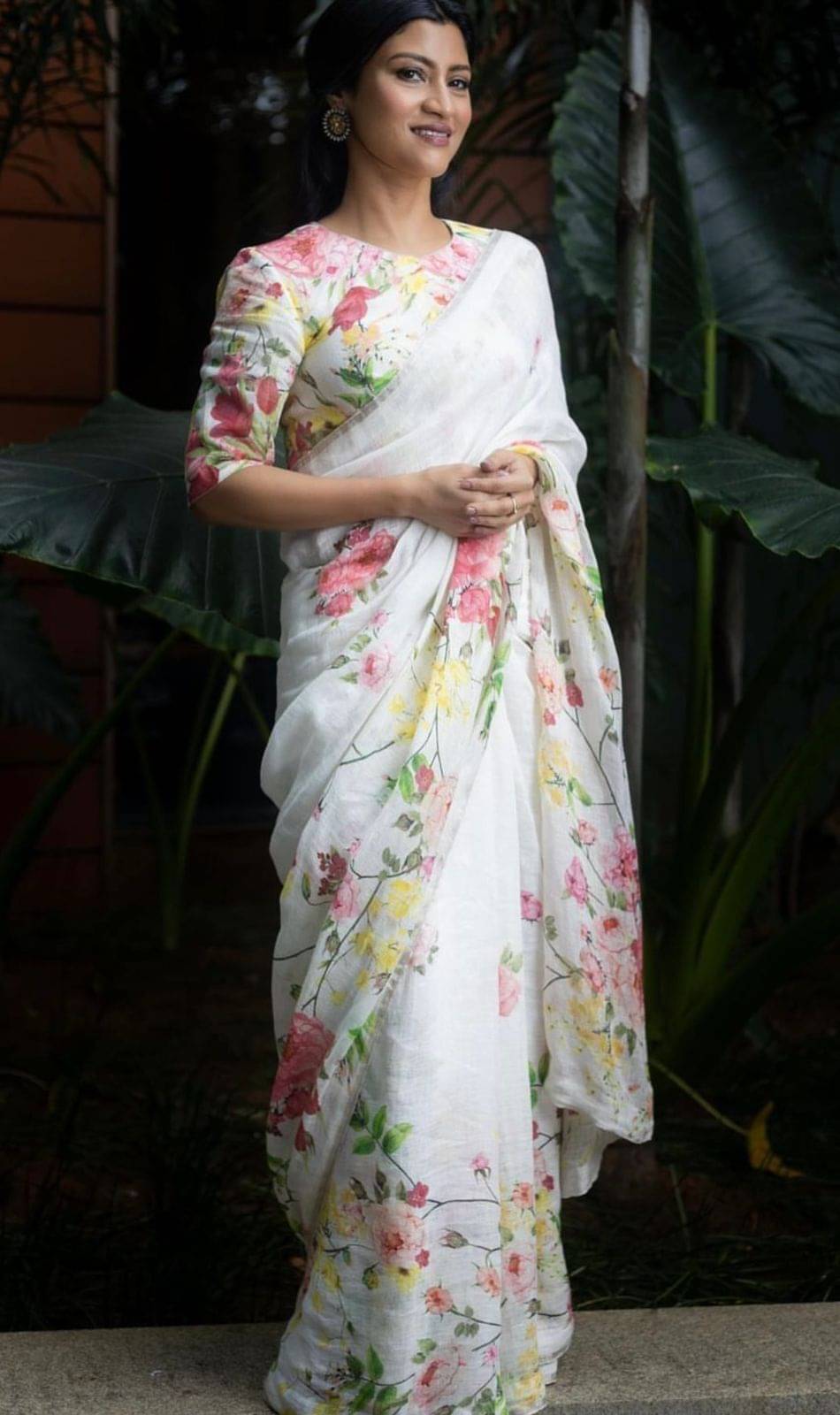     			Pheasant Cotton Blend Printed Saree With Unstitched Blouse Piece ( White )