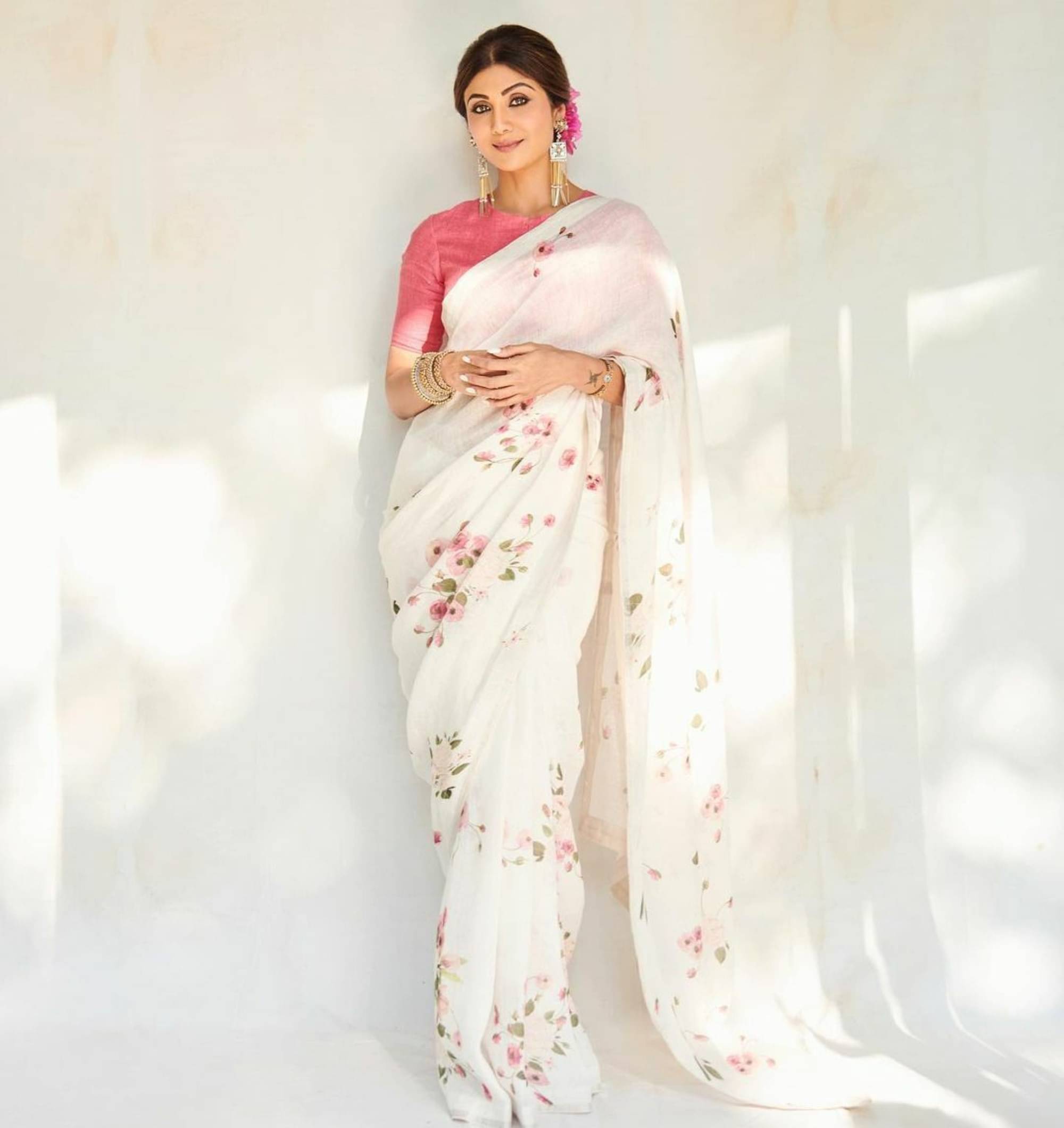     			Pheasant Cotton Blend Printed Saree With Unstitched Blouse Piece ( White )