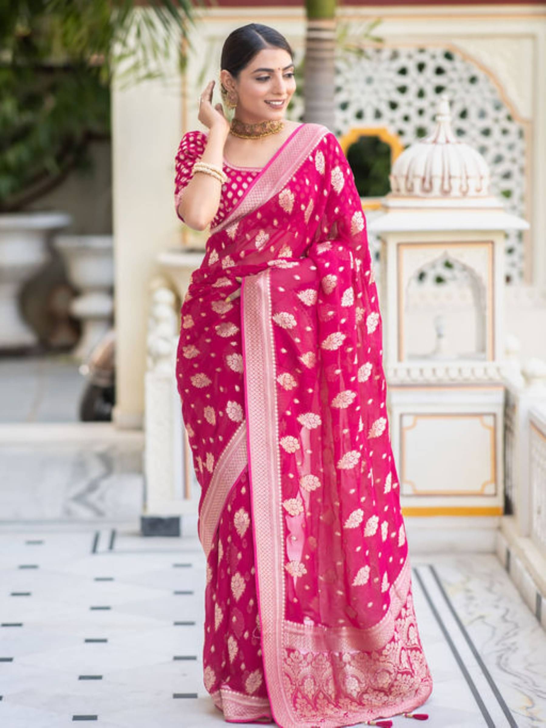 Pheasant Jacquard Woven Saree With Unstitched Blouse Piece ( Magenta ) Pheasant Jacquard Woven Saree With Unstitched Blouse Piece ( Magenta )