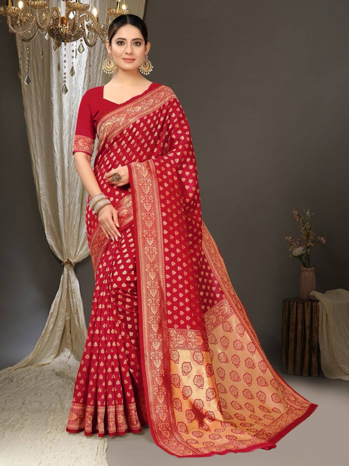 Pheasant Jacquard Woven Saree With Unstitched Blouse Piece ( Maroon ) Pheasant Jacquard Woven Saree With Unstitched Blouse Piece ( Maroon )