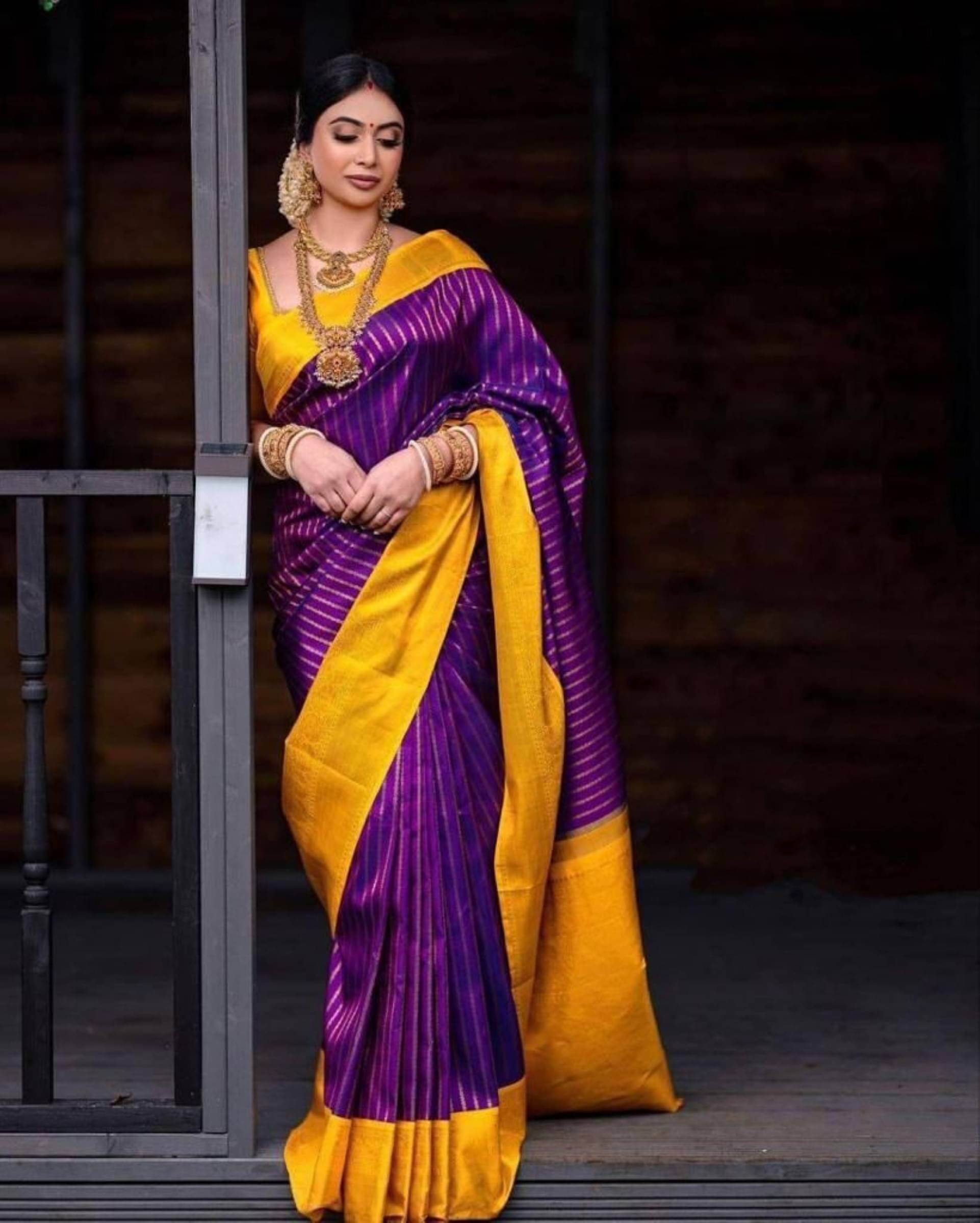     			Pheasant Jacquard Striped Saree With Unstitched Blouse Piece ( Purple )