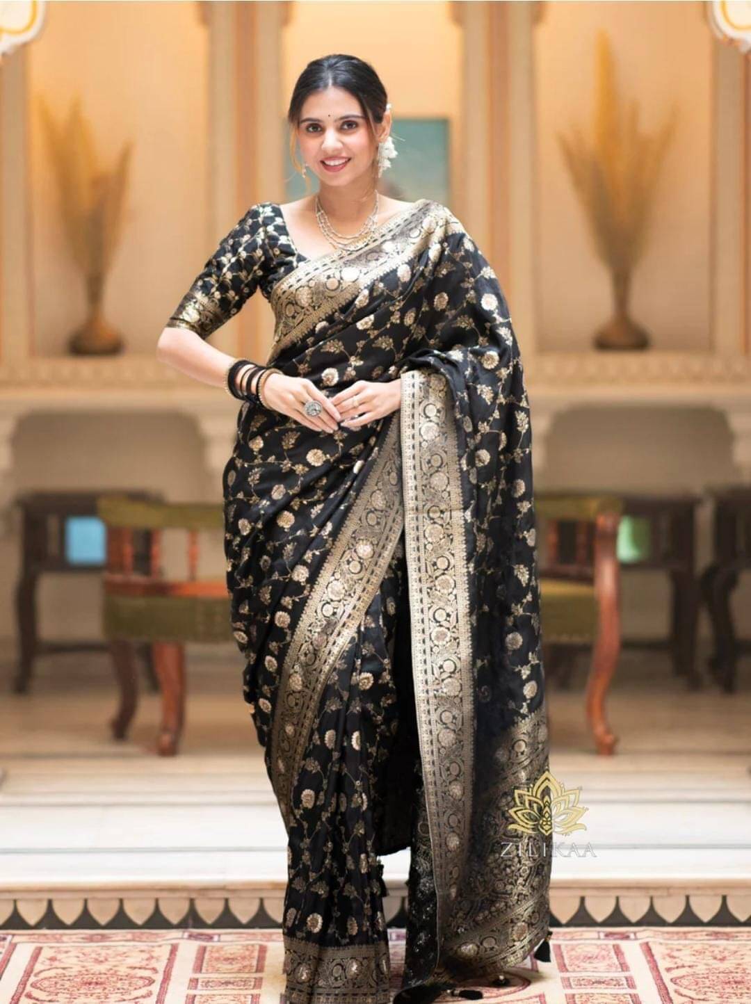 Pheasant Jacquard Woven Saree With Unstitched Blouse Piece ( Black ) Pheasant Jacquard Woven Saree With Unstitched Blouse Piece ( Black )
