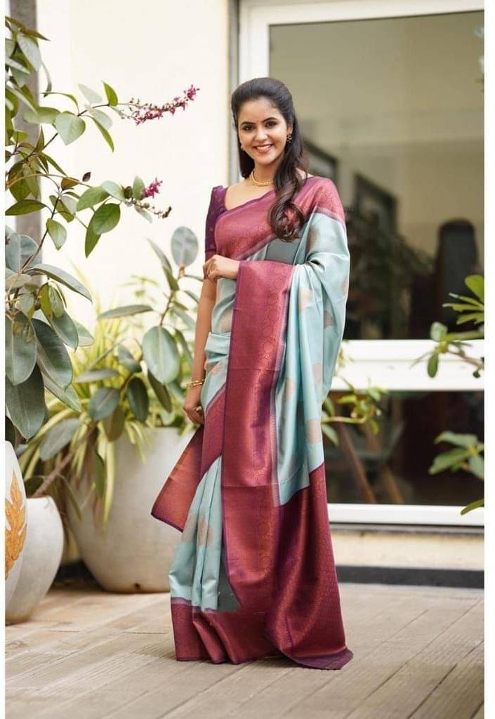 Pheasant Jacquard Applique Saree With Unstitched Blouse Piece ( Light Blue ) Pheasant Jacquard Applique Saree With Unstitched Blouse Piece ( Light Blue )