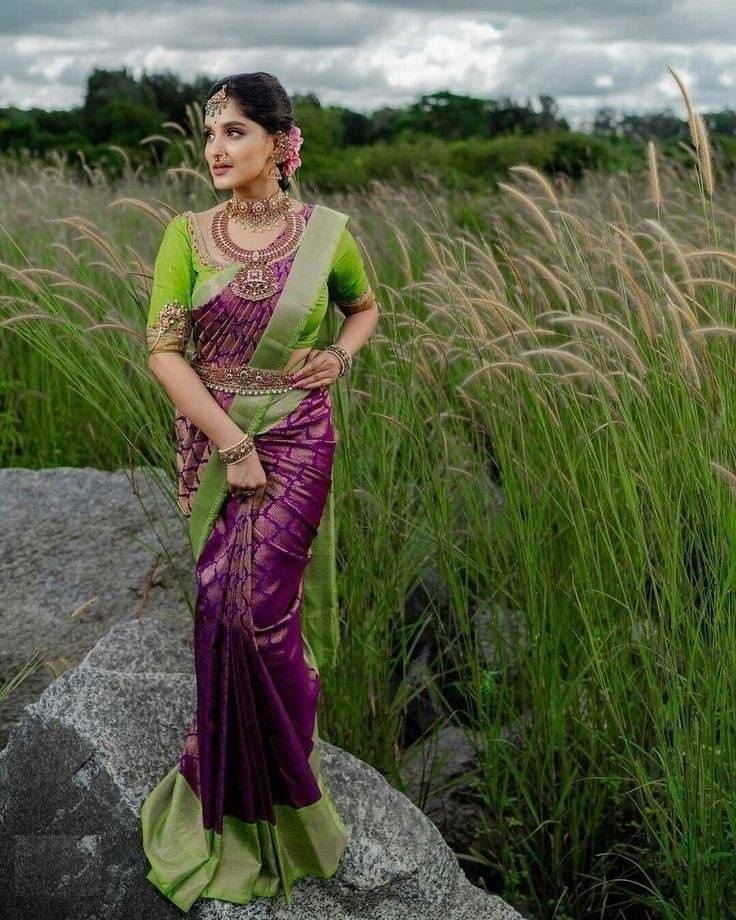 Pheasant Jacquard Woven Saree With Unstitched Blouse Piece ( Purple ) Pheasant Jacquard Woven Saree With Unstitched Blouse Piece ( Purple )