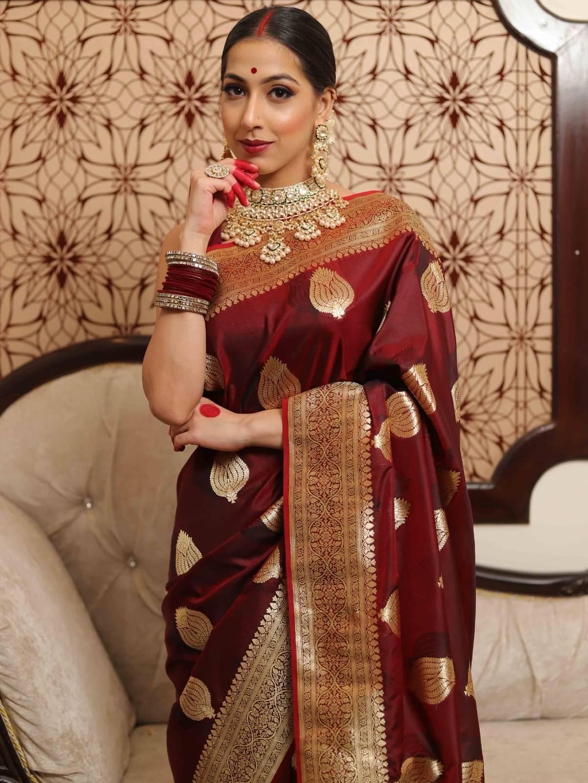 Pheasant Silk Woven Saree With Unstitched Blouse Piece ( Maroon ) Pheasant Silk Woven Saree With Unstitched Blouse Piece ( Maroon )