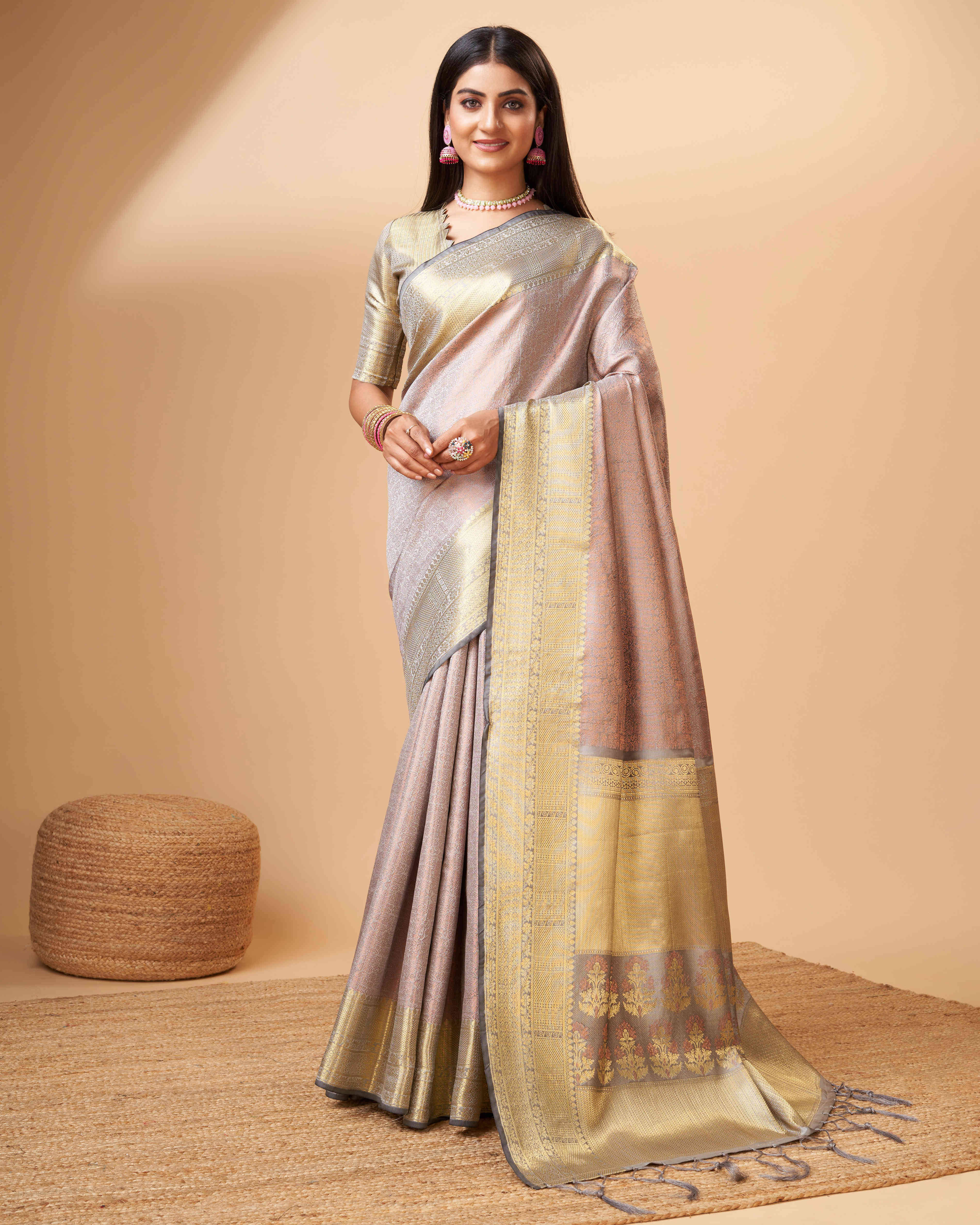 Pheasant Silk Woven Saree With Unstitched Blouse Piece ( Grey ) Pheasant Silk Woven Saree With Unstitched Blouse Piece ( Grey )