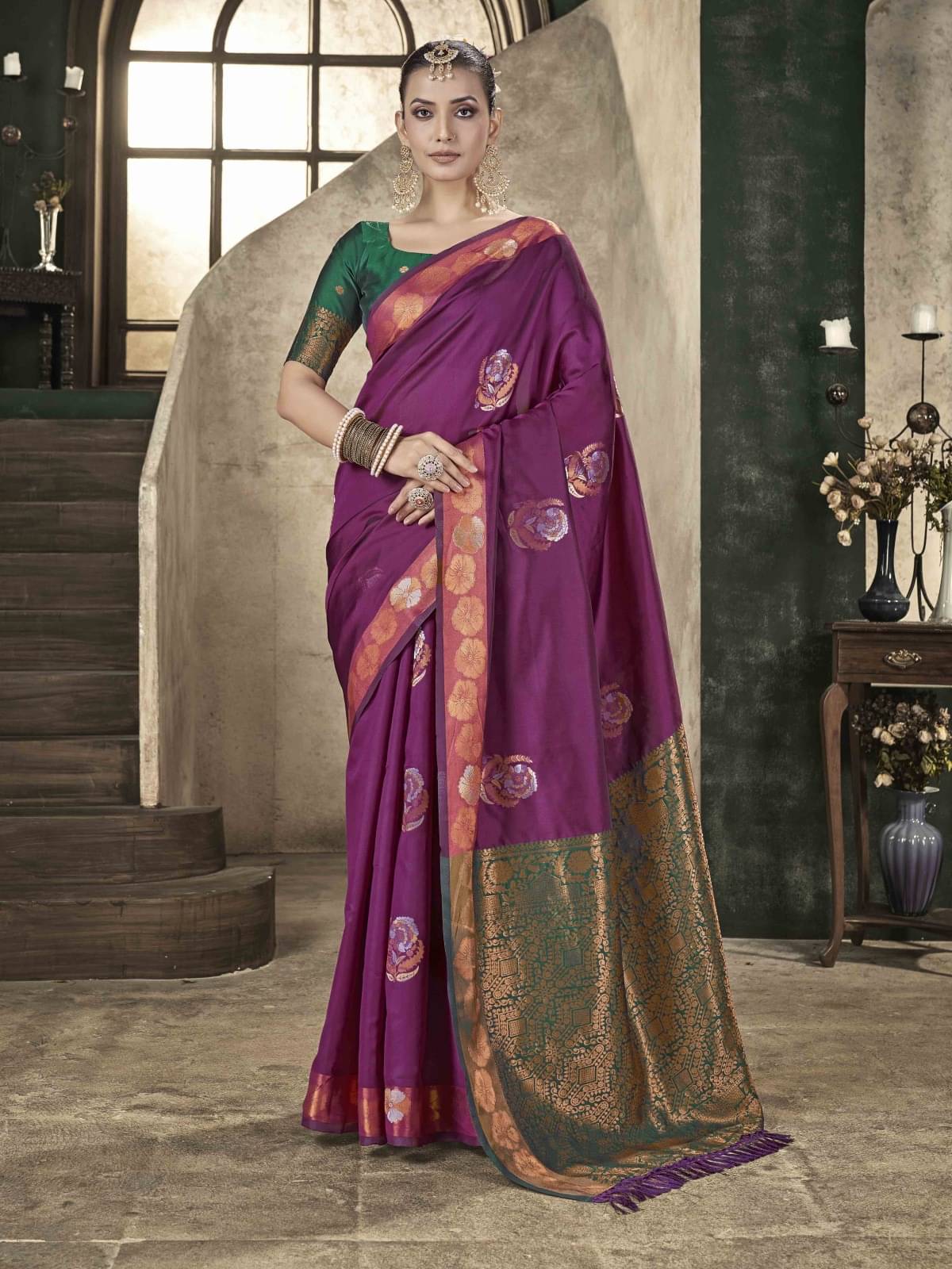 Pheasant Silk Woven Saree With Unstitched Blouse Piece ( Purple ) Pheasant Silk Woven Saree With Unstitched Blouse Piece ( Purple )