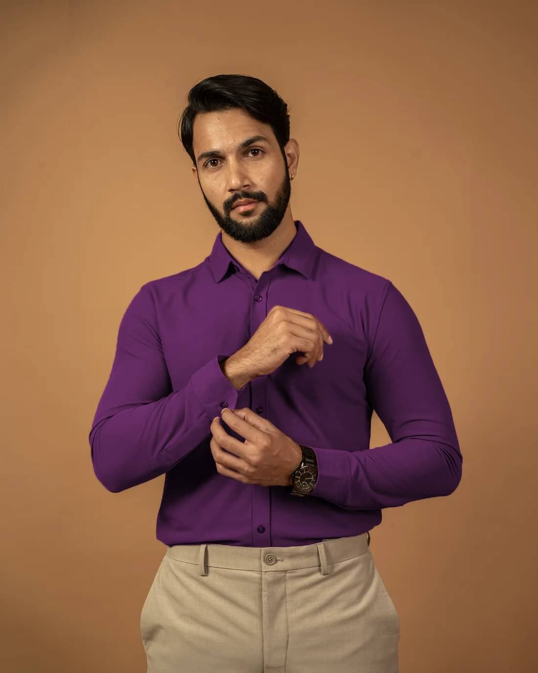 Vyzer Cotton Blend Regular Fit Solids Full Sleeves Men's Casual Shirt - Purple ( Pack of 1 ) Vyzer Cotton Blend Regular Fit Solids Full Sleeves Men's Casual Shirt - Purple ( Pack of 1 )