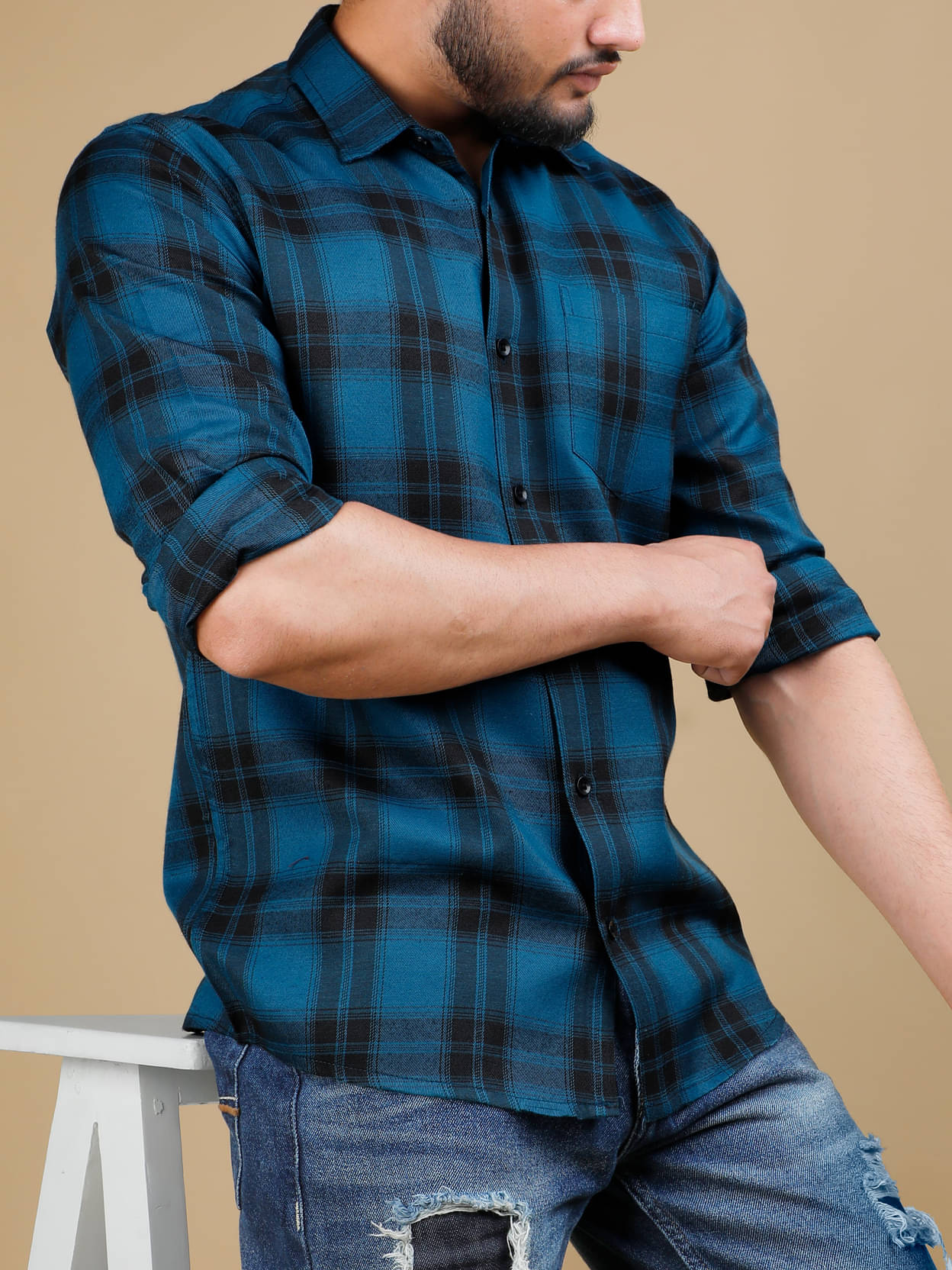 Eyebogler Cotton Blend Regular Fit Checks Full Sleeves Men's Mandarin Collar T-Shirt - Blue ( Pack of 1 ) Eyebogler Cotton Blend Regular Fit Checks Full Sleeves Men's Mandarin Collar T-Shirt - Blue ( Pack of 1 )