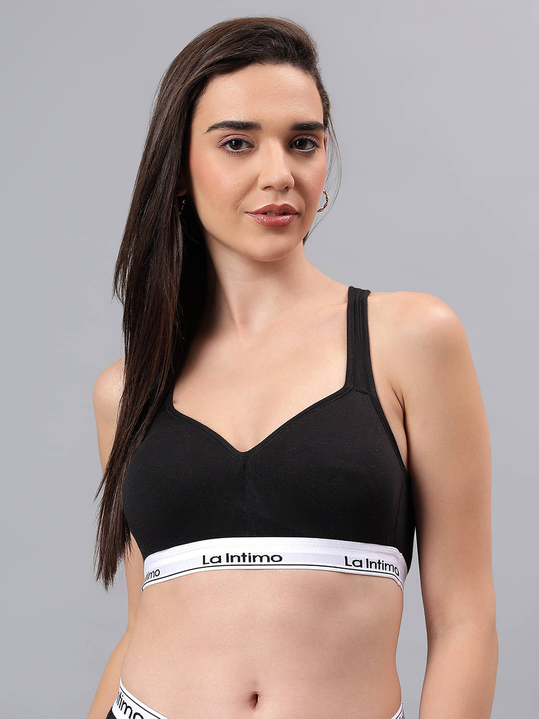 La Intimo Black Modal Lightly Padded Women's Sports Bra ( Pack of 1 ) La Intimo Black Modal Lightly Padded Women's Sports Bra ( Pack of 1 )