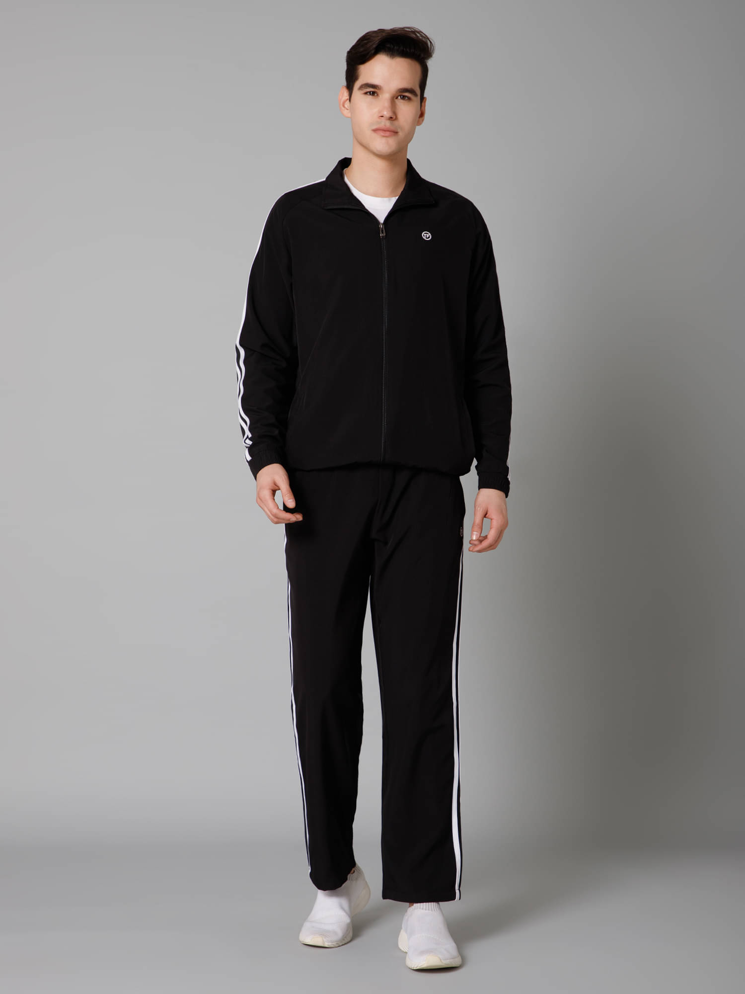     			Turnfit Black Polyester Regular Fit Men's Tracksuit ( Pack of 1 )