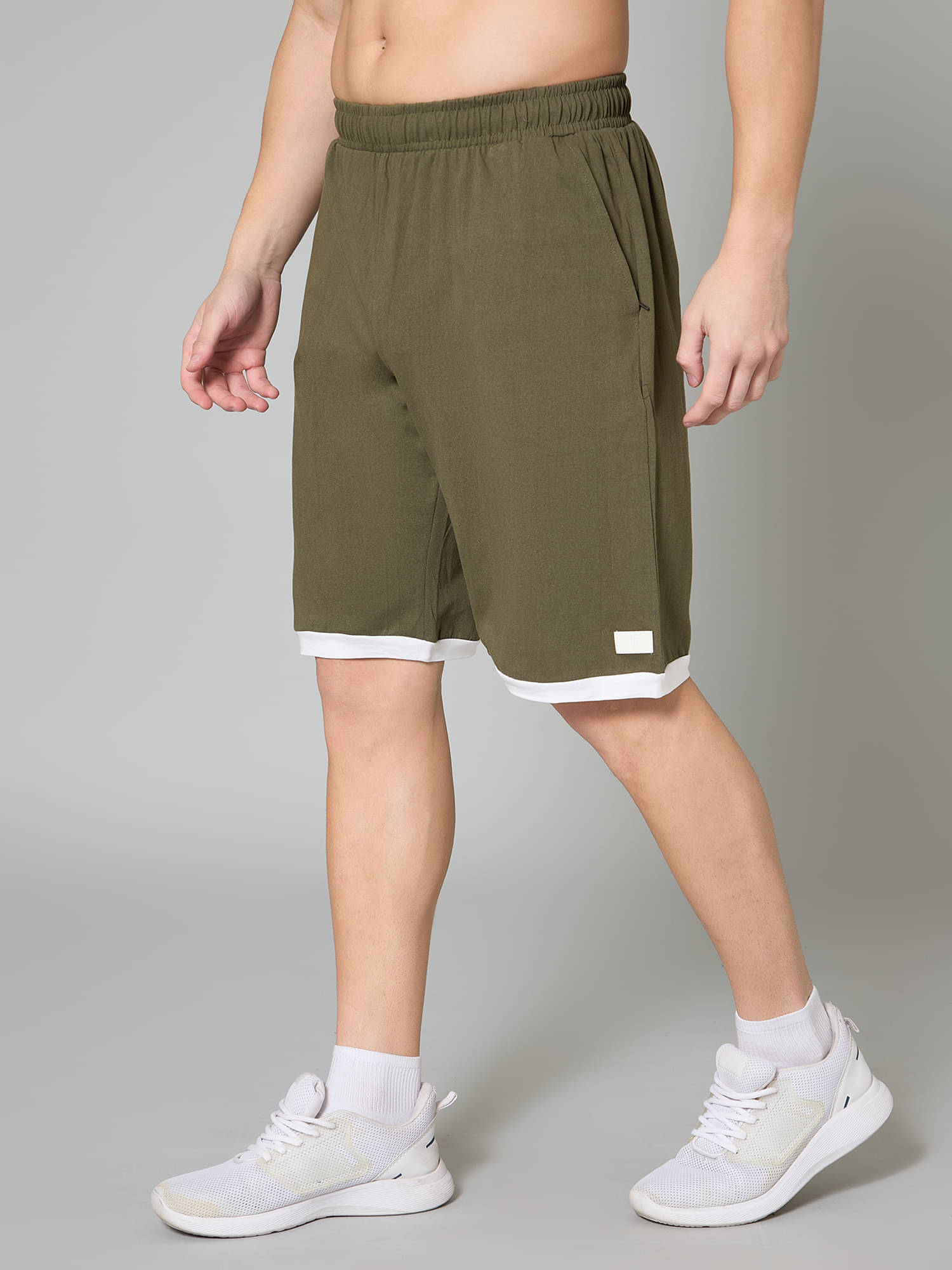     			Turnfit Green Cotton Blend Men's Shorts ( Pack of 1 )