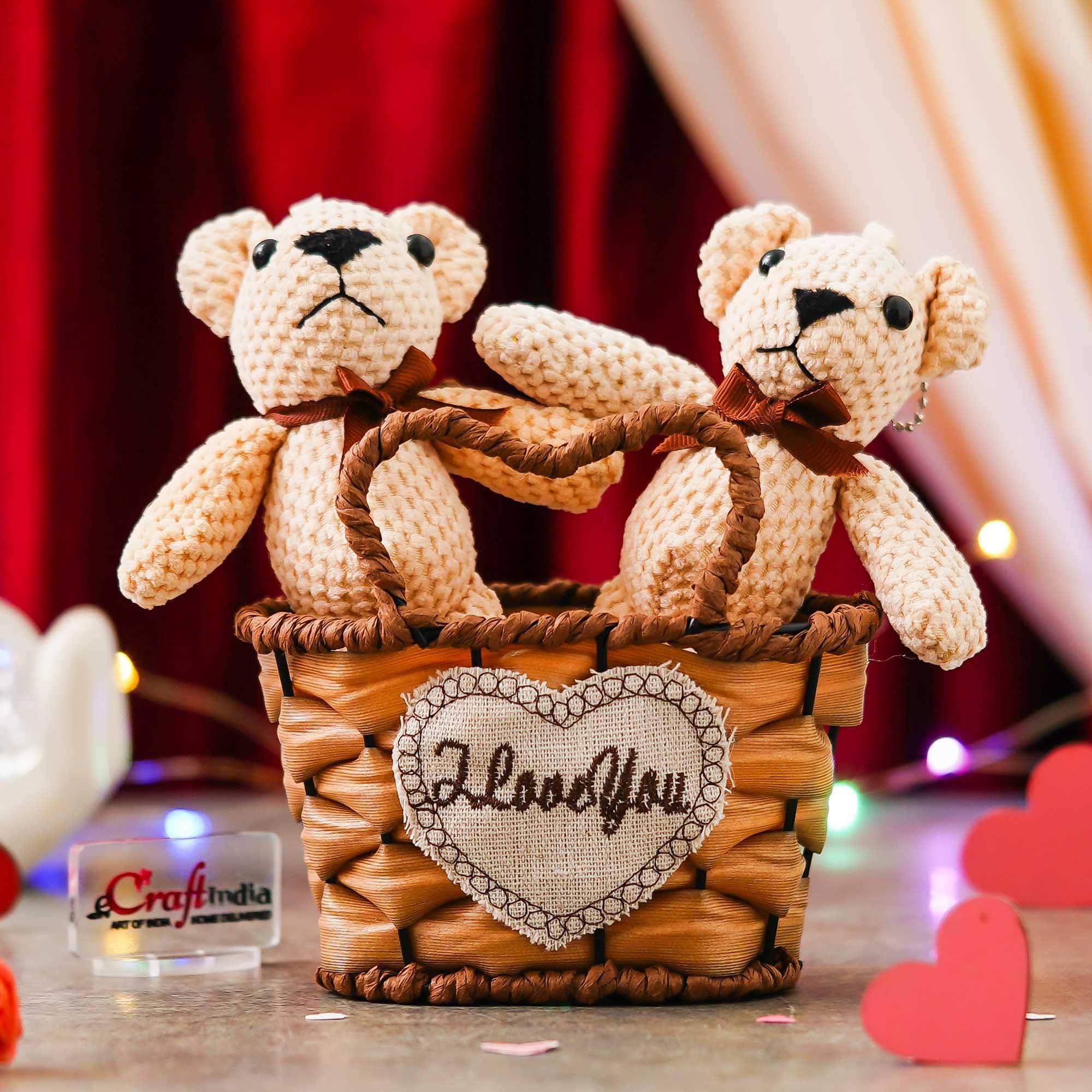     			eCraftIndia Multicolor Polyester Valentine Hamper