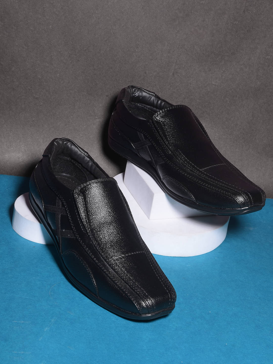     			Bata Docie Ii Casual Shoes for Men Black Men's Slip-on Shoes