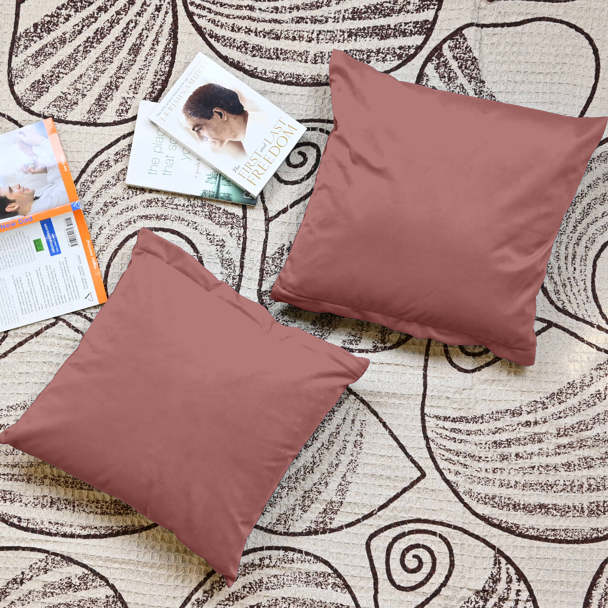     			DIVINE CASA Set of 2 Velvet Solid Square Cushion Cover (40X40)cm - Pink