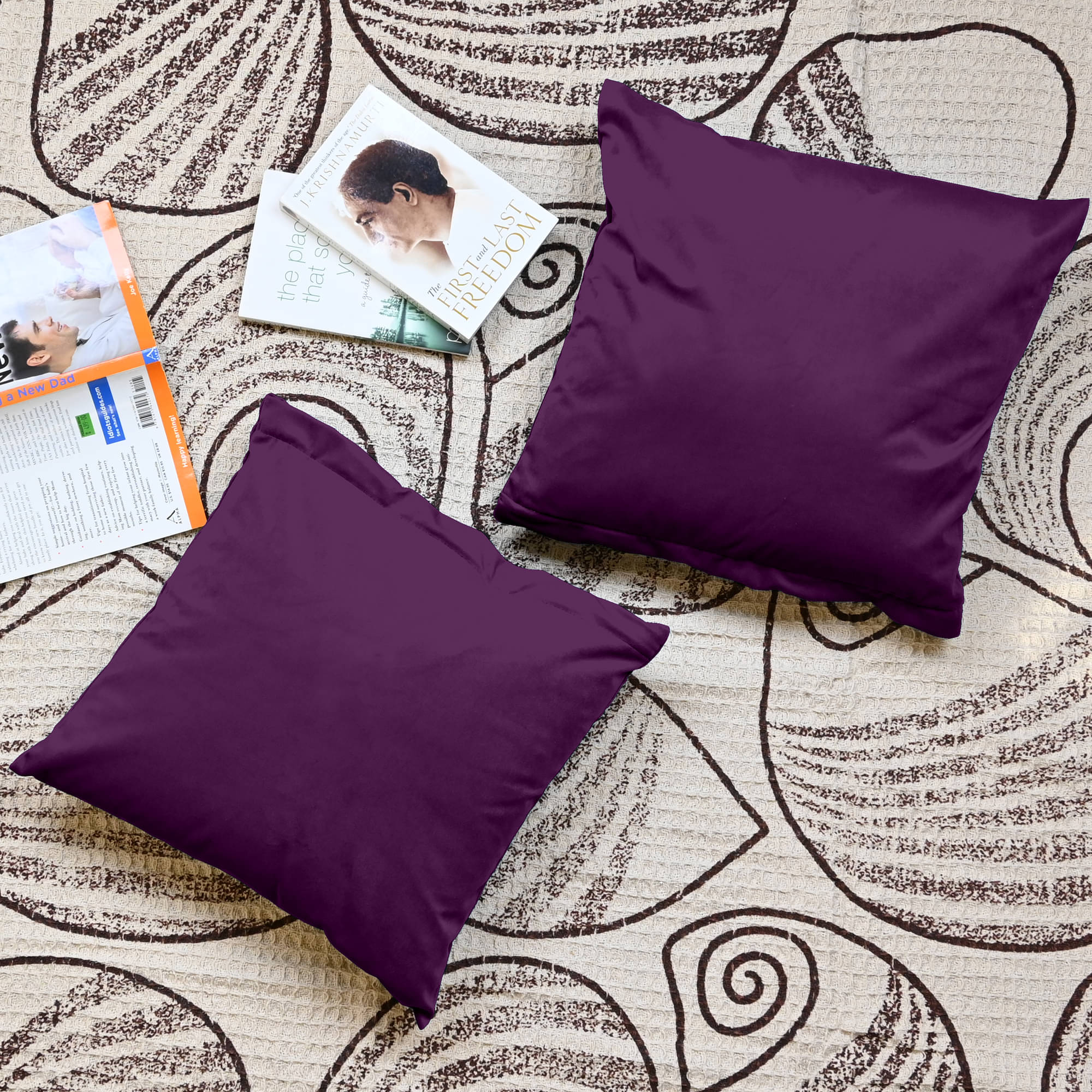    			DIVINE CASA Set of 2 Velvet Solid Square Cushion Cover (40X40)cm - Purple