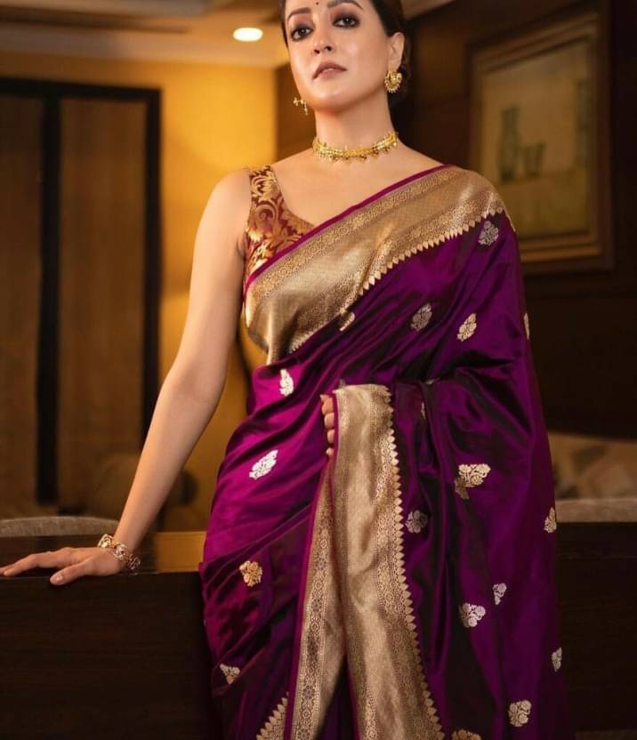JULEE Silk Blend Solid Saree With Unstitched Blouse Piece ( Purple ) JULEE Silk Blend Solid Saree With Unstitched Blouse Piece ( Purple )