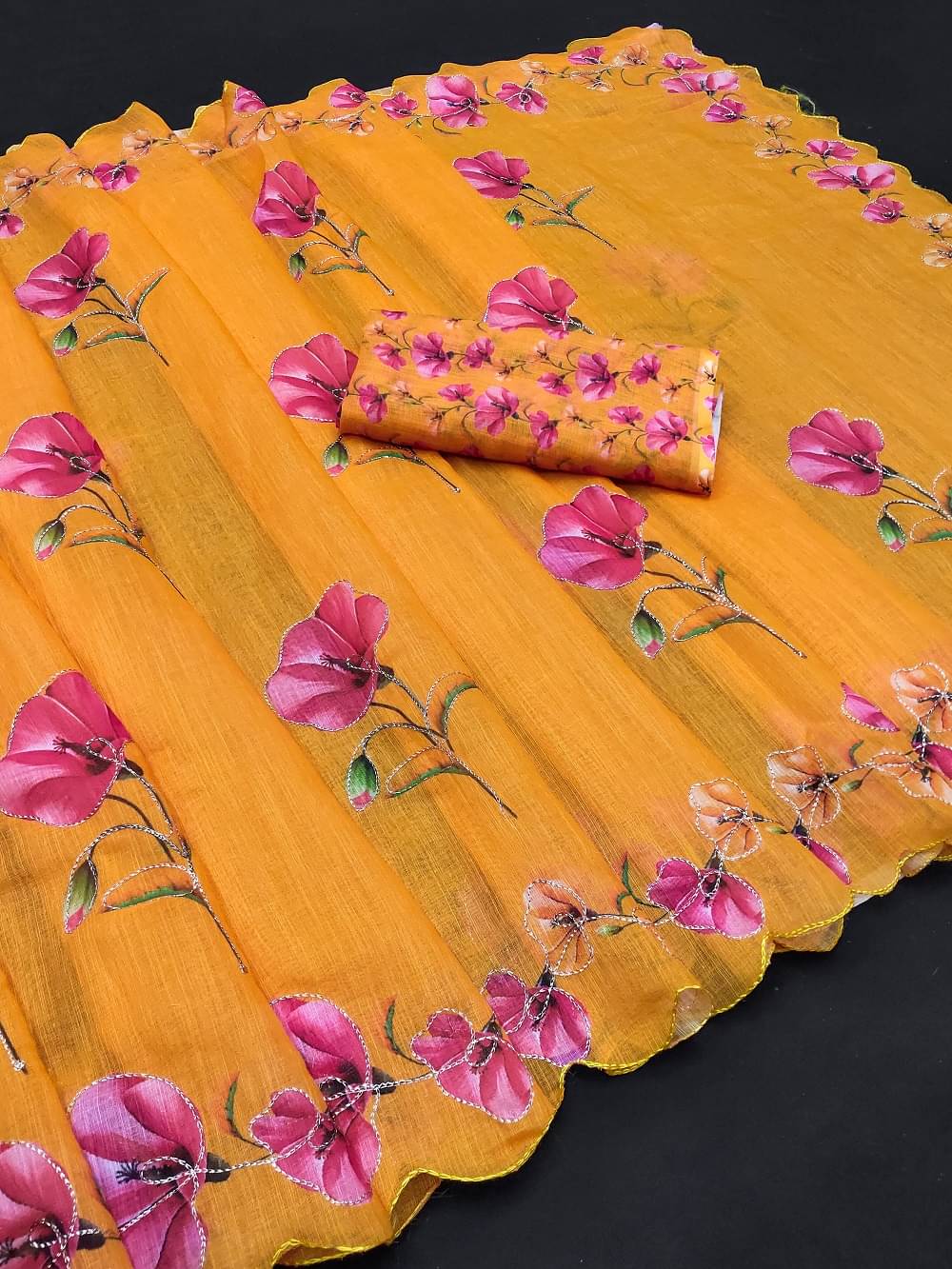     			Kalpana Creation Linen Printed Saree With Unstitched Blouse Piece ( Gold )