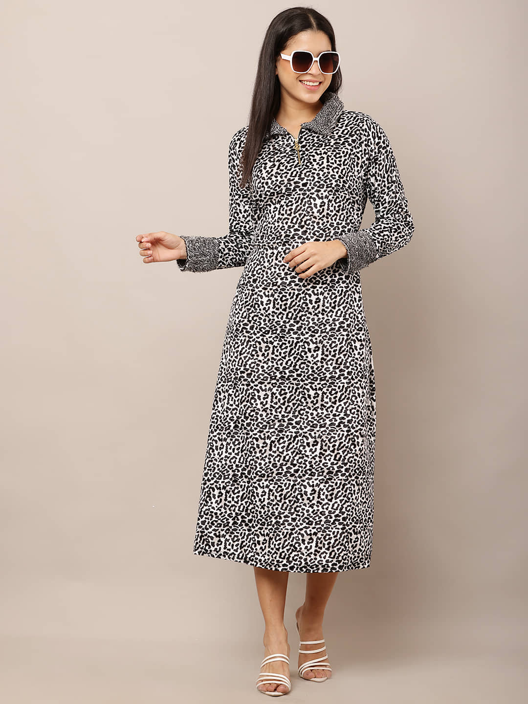 REAL STYLE Women Velvet Printed Gown ( White )