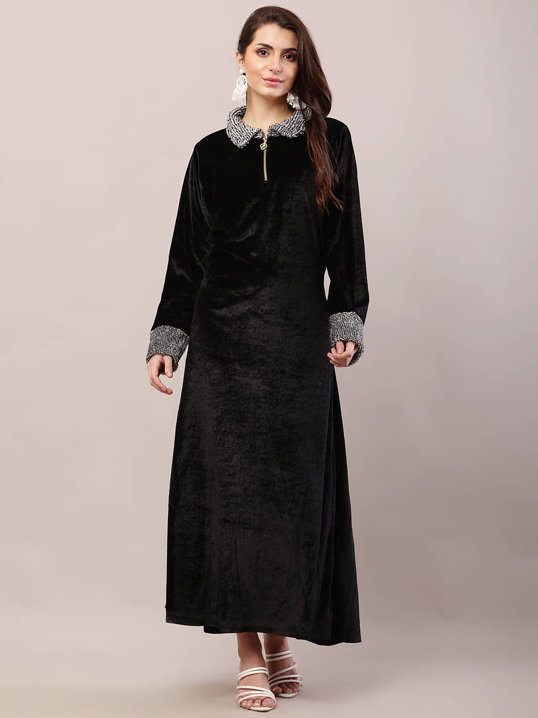 REAL STYLE Women Velvet Solid Gown ( Black )