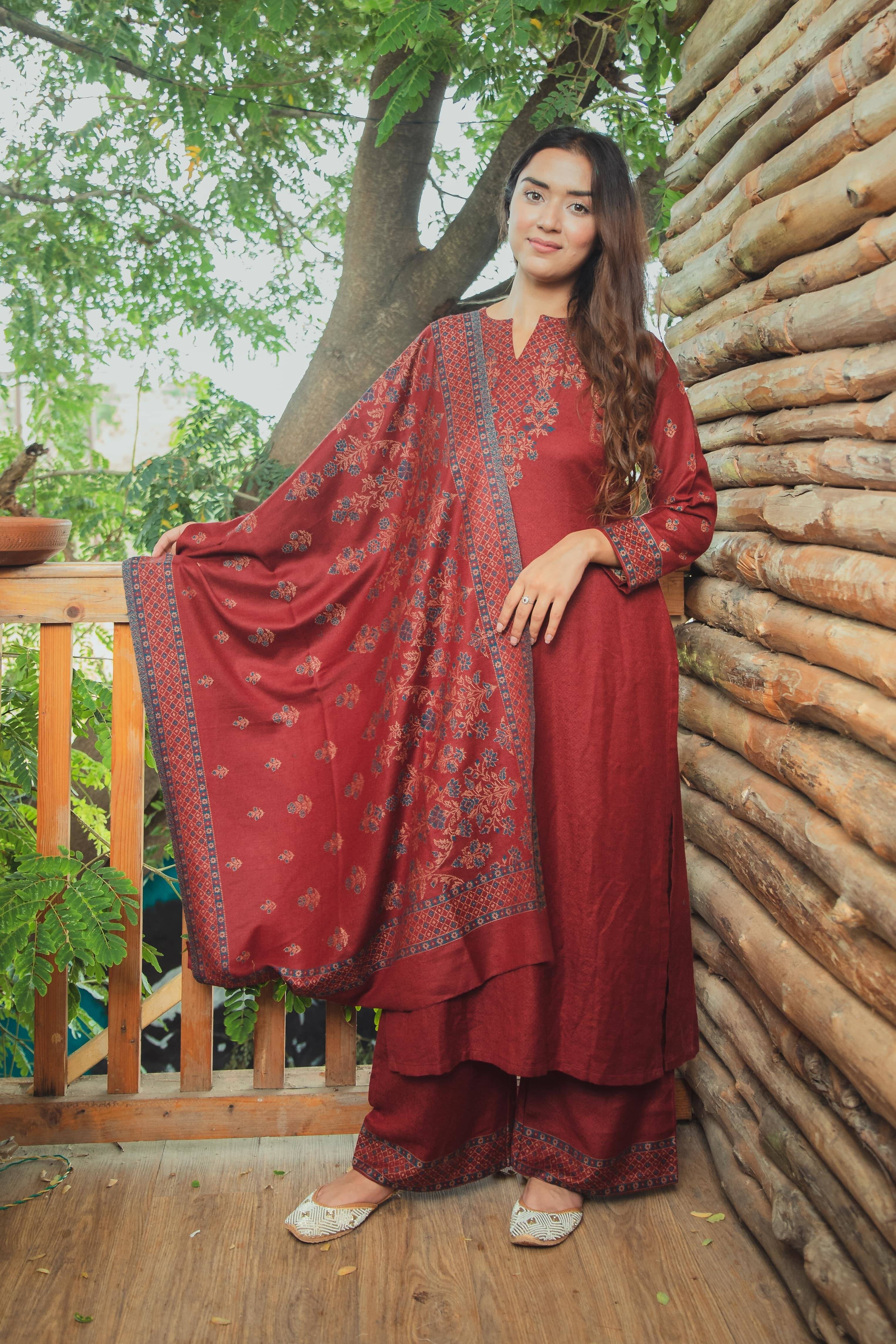 SAFAA Unstitched Woollen Self Design Dress Material - Maroon ( Pack of 1 )     			SAFAA Unstitched Woollen Self Design Dress Material - Maroon ( Pack of 1 )