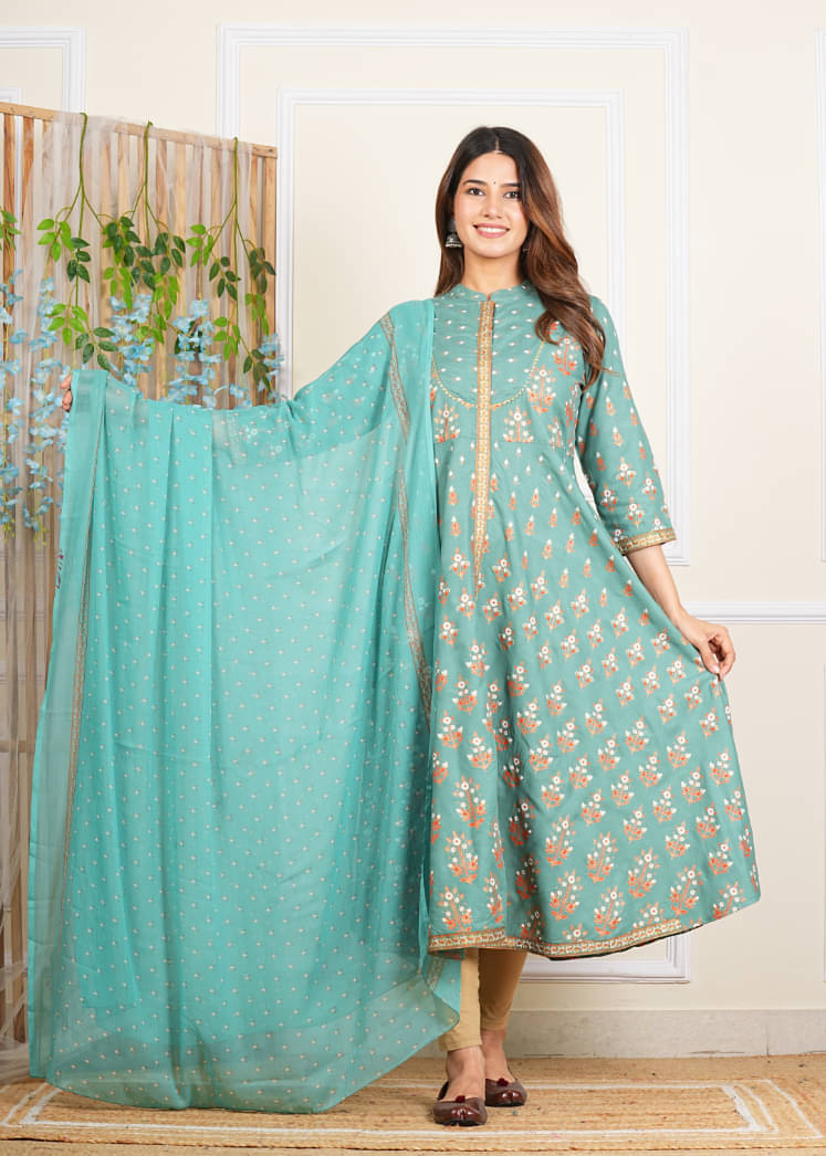 Yash Gallery Pack of 1 Rayon Printed Anarkali Women's Kurti - ( Green ) Yash Gallery Pack of 1 Rayon Printed Anarkali Women's Kurti - ( Green )