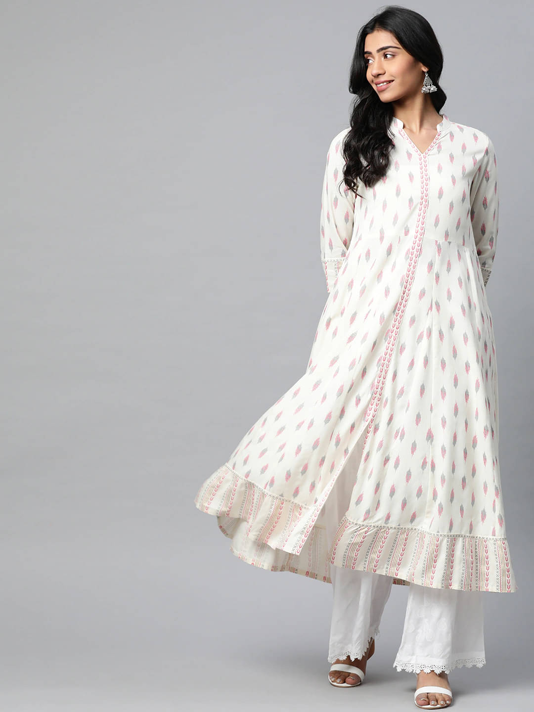     			Yash Gallery Pack of 1 Rayon Printed Anarkali Women's Kurti - ( White )