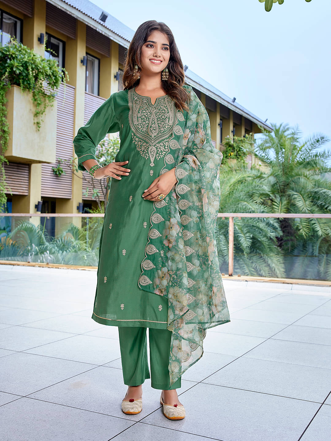     			Royal Export Pack of 1 Chanderi Solid Straight Women's Kurti - ( Green )
